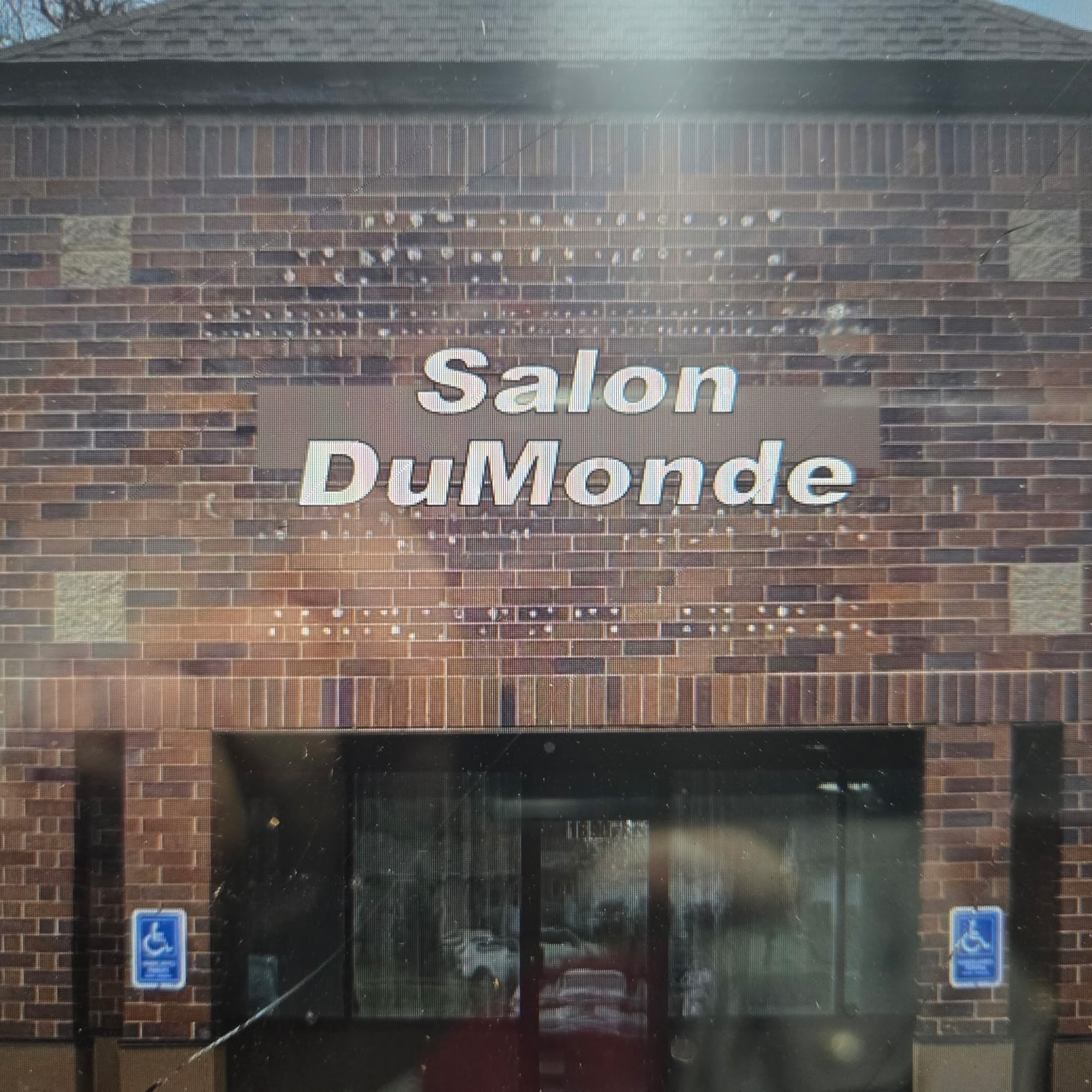 Salon DuMonde