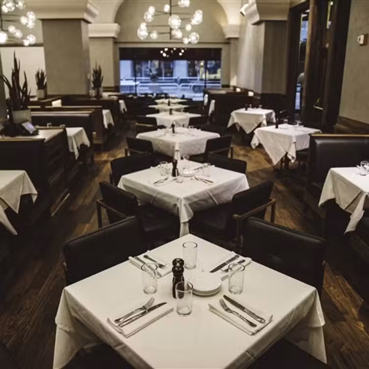 Photo credit: opentable