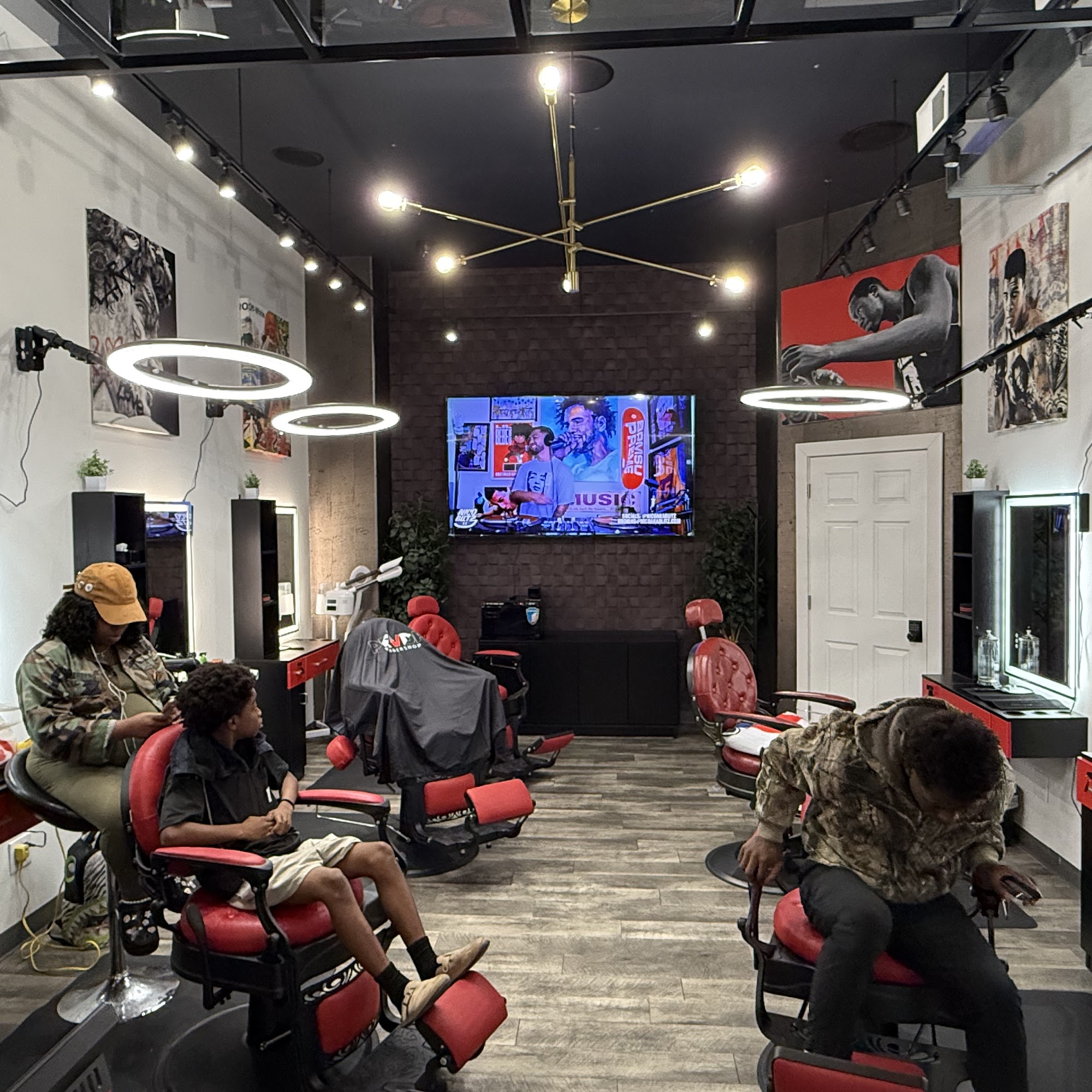 PRVDR Barbershop ? 2447 Hennepin Ave S, Minneapolis Minnesota 55405