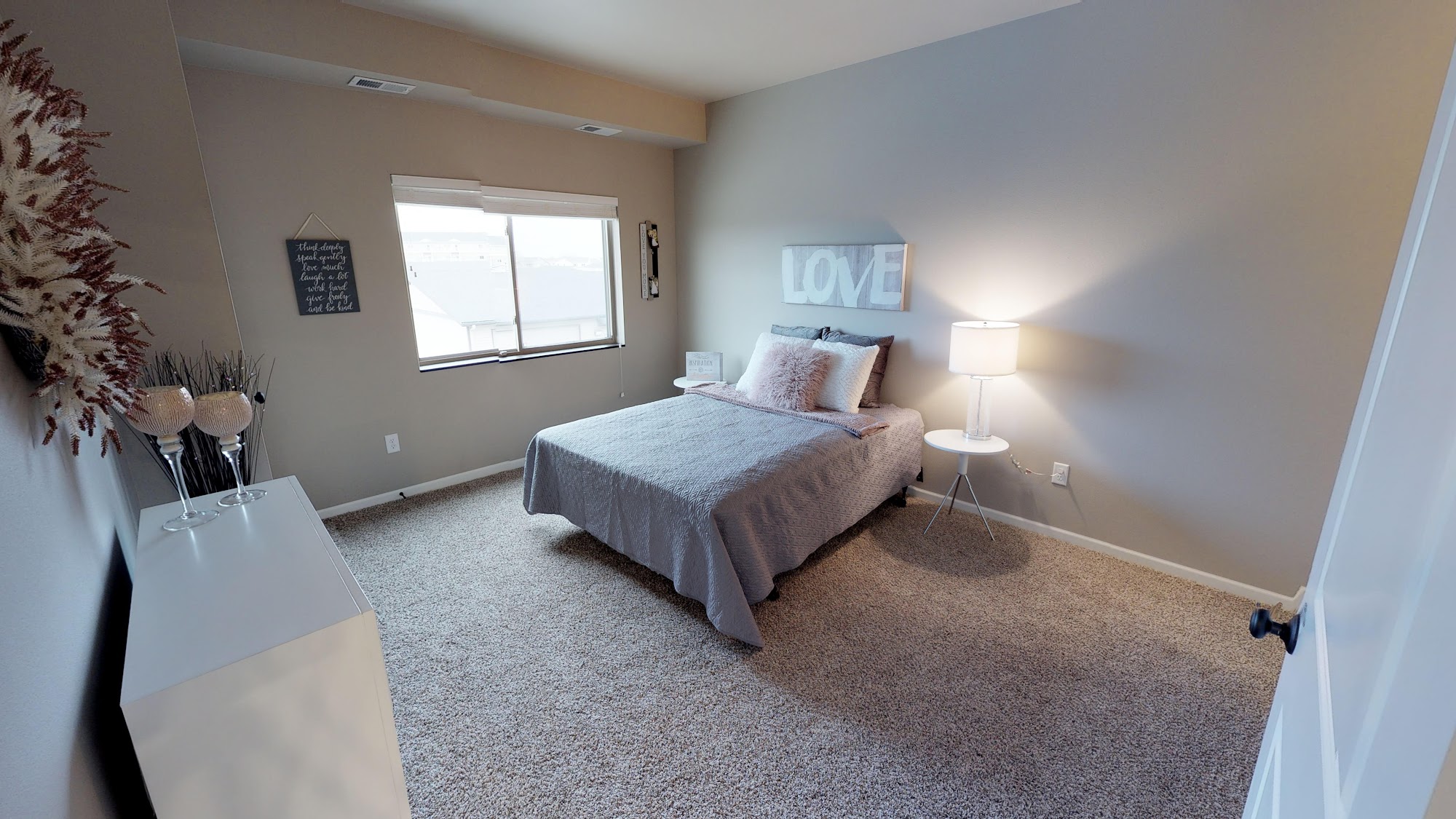 Signature Apartments at Stonemill Pond