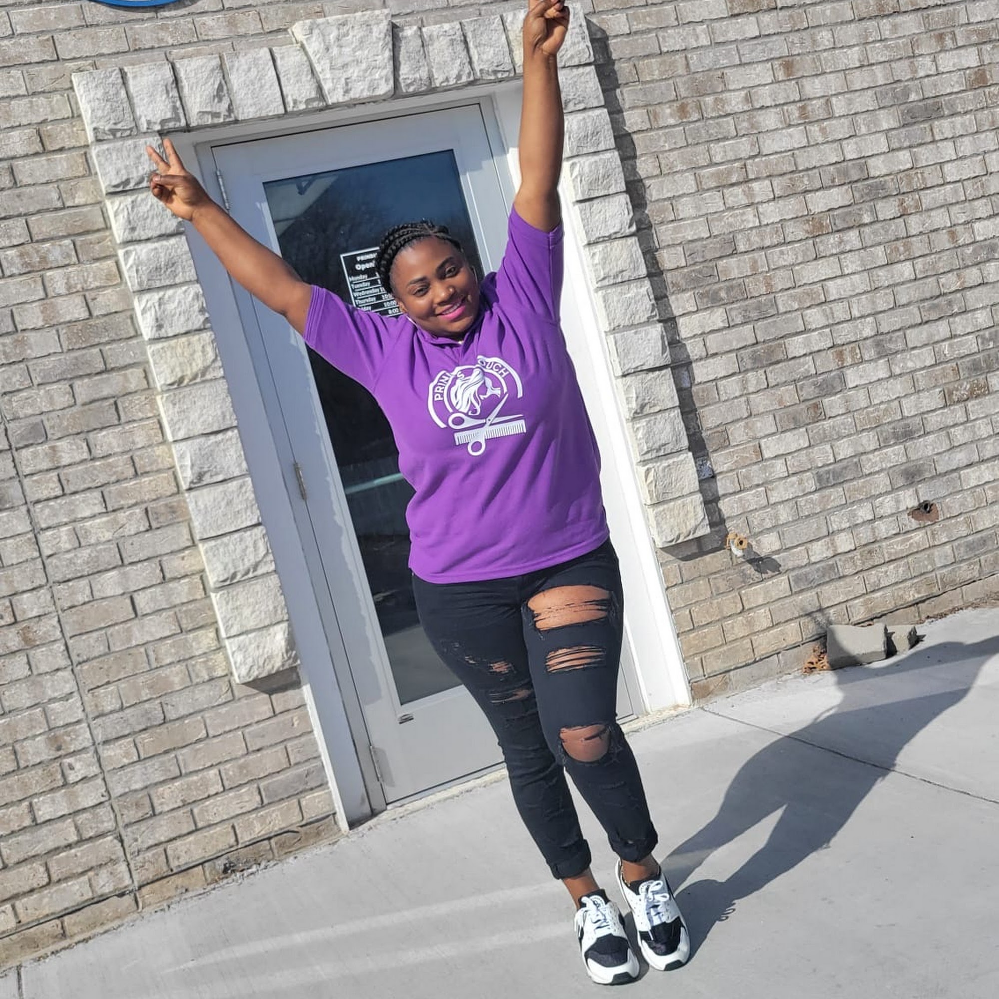 Prindis Touch braiding and barber 2030 Silver Lake Rd NW, New Brighton Minnesota 55112