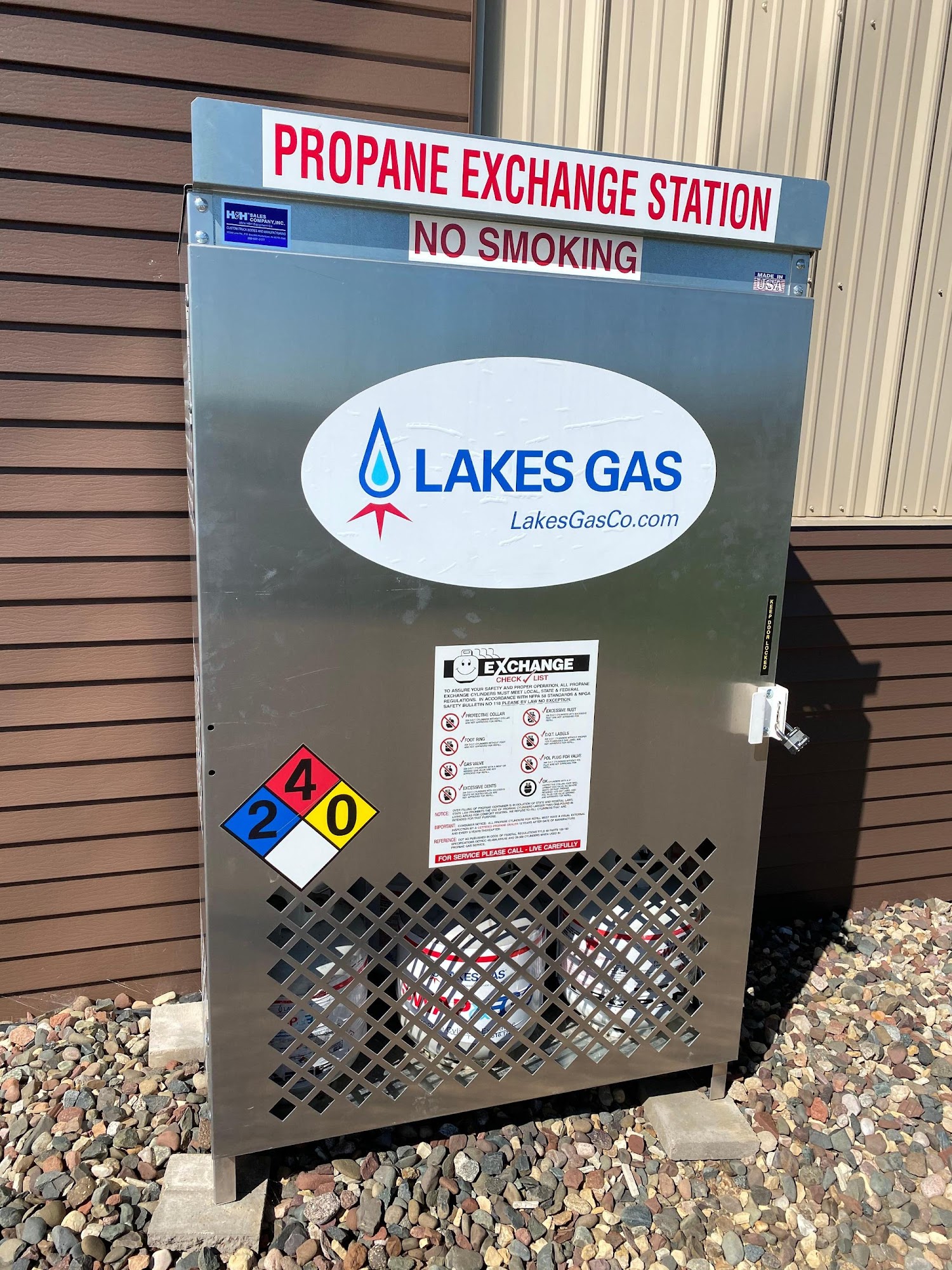 Lakes Gas