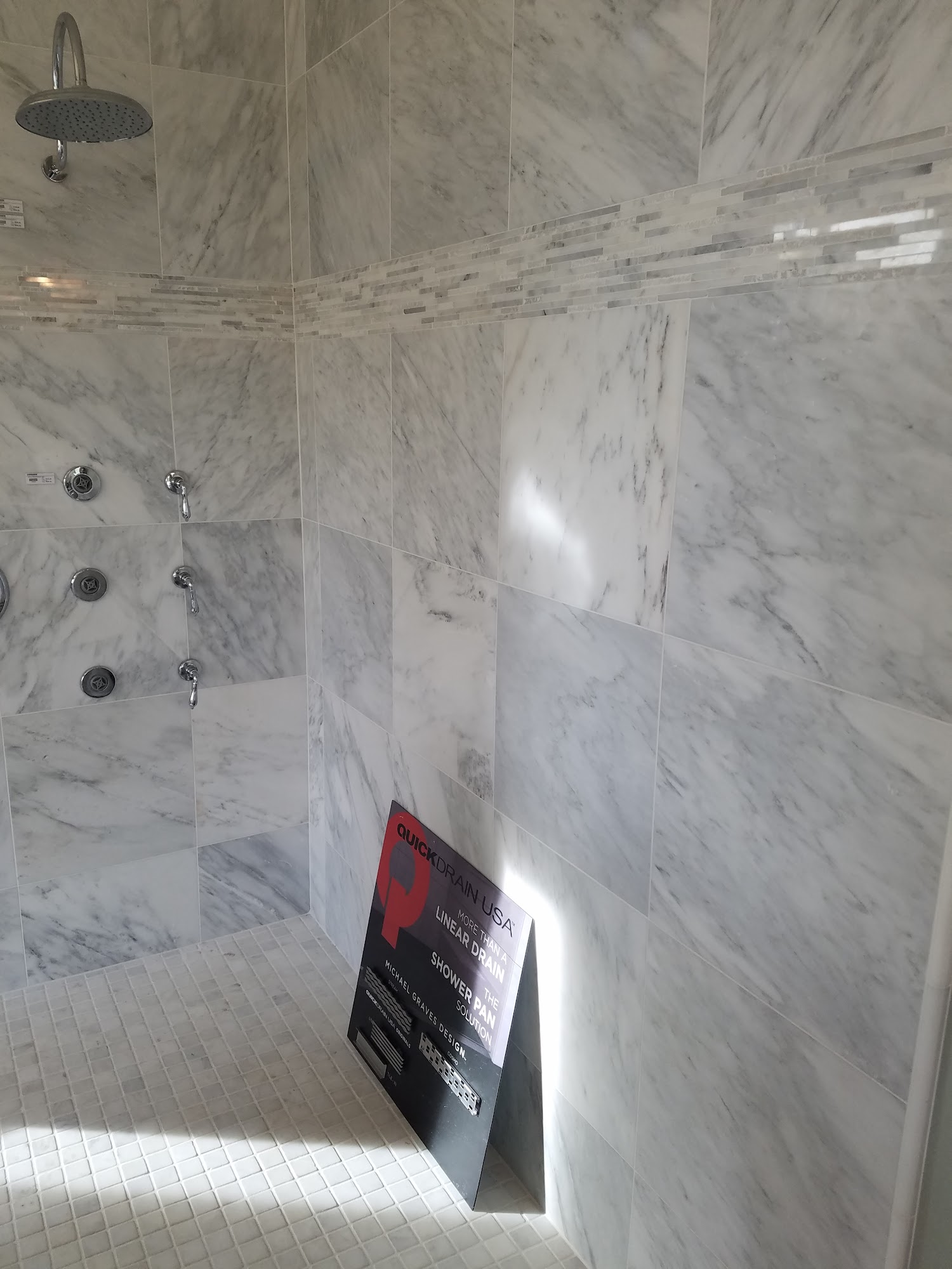 Ferguson Bath, Kitchen & Lighting Gallery