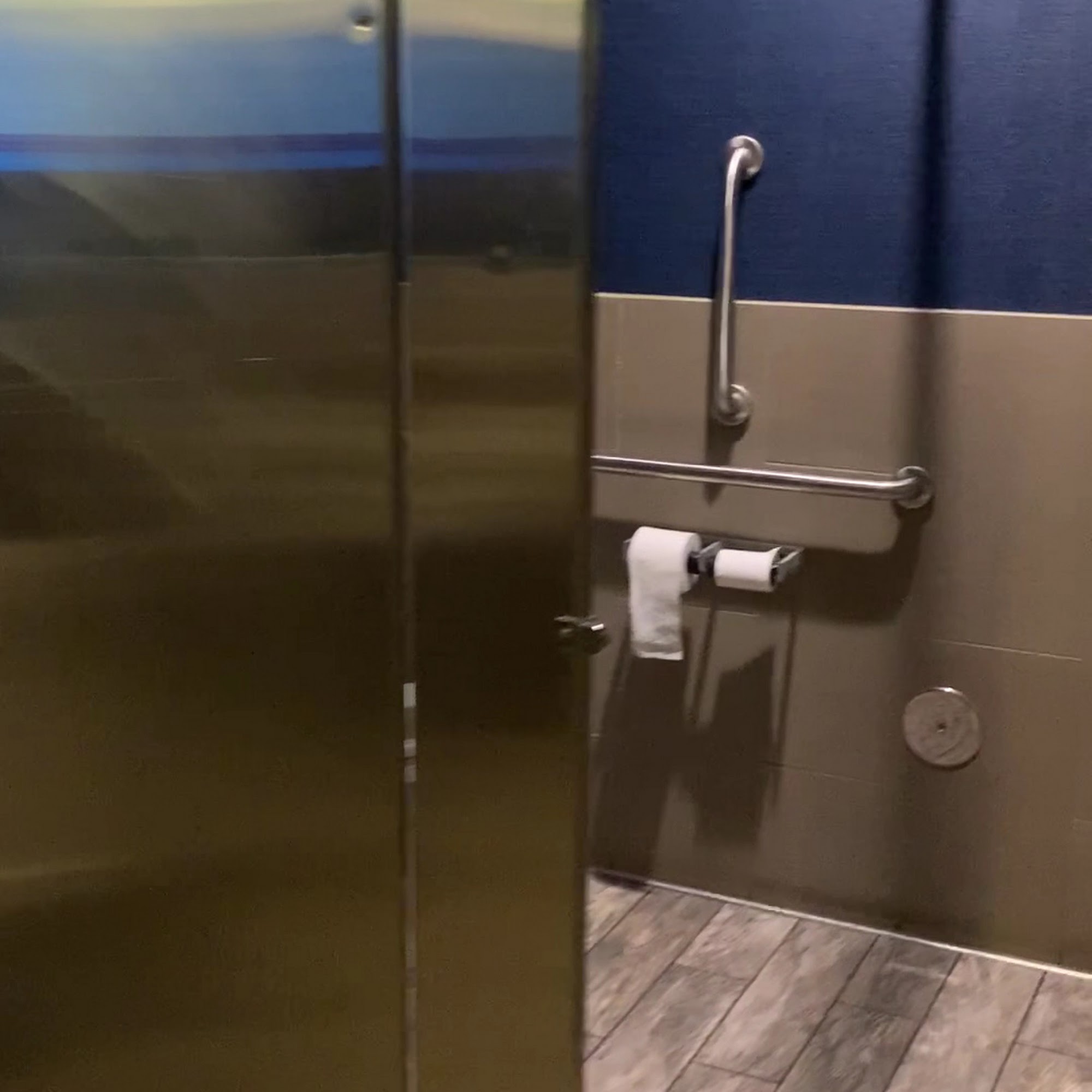 Rock Elm Tavern Plymouth