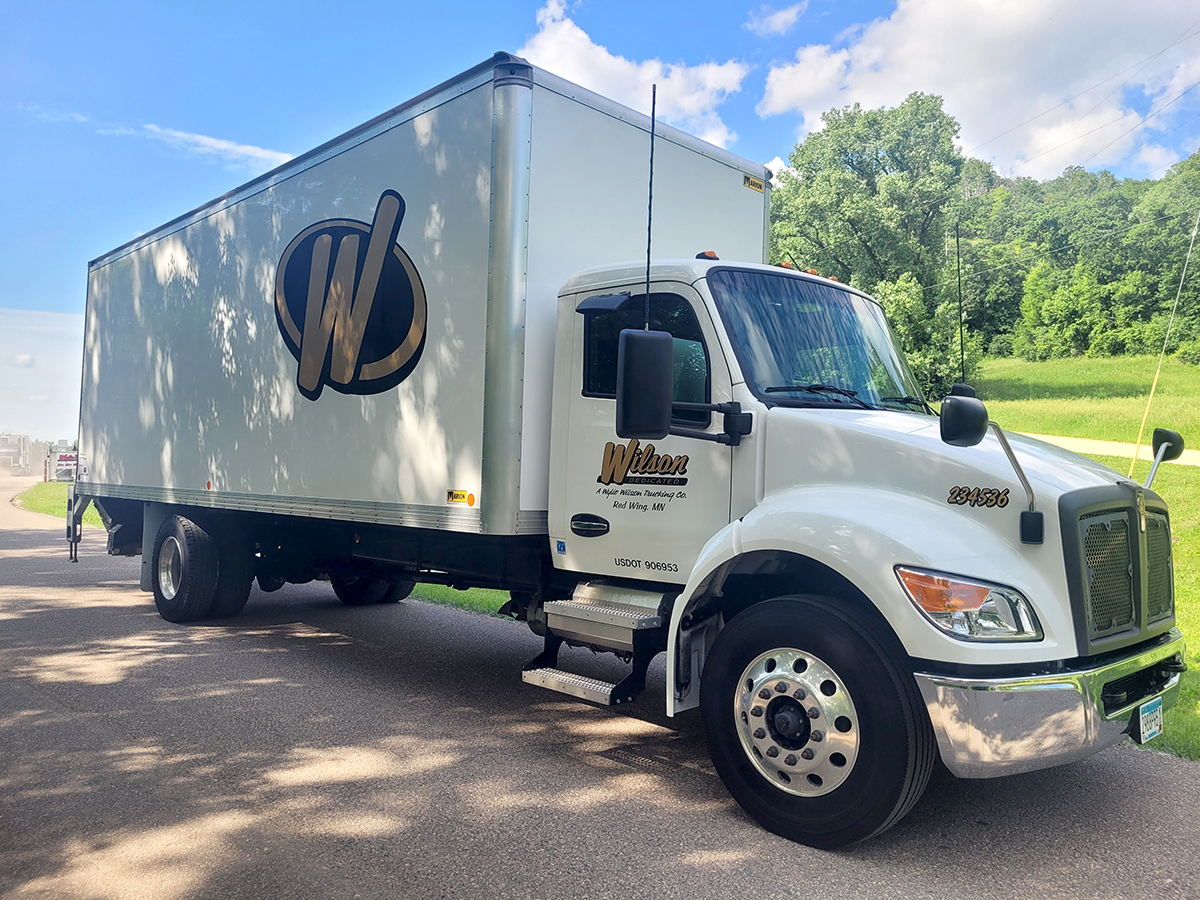 Will-Do Truckin' Red Wing