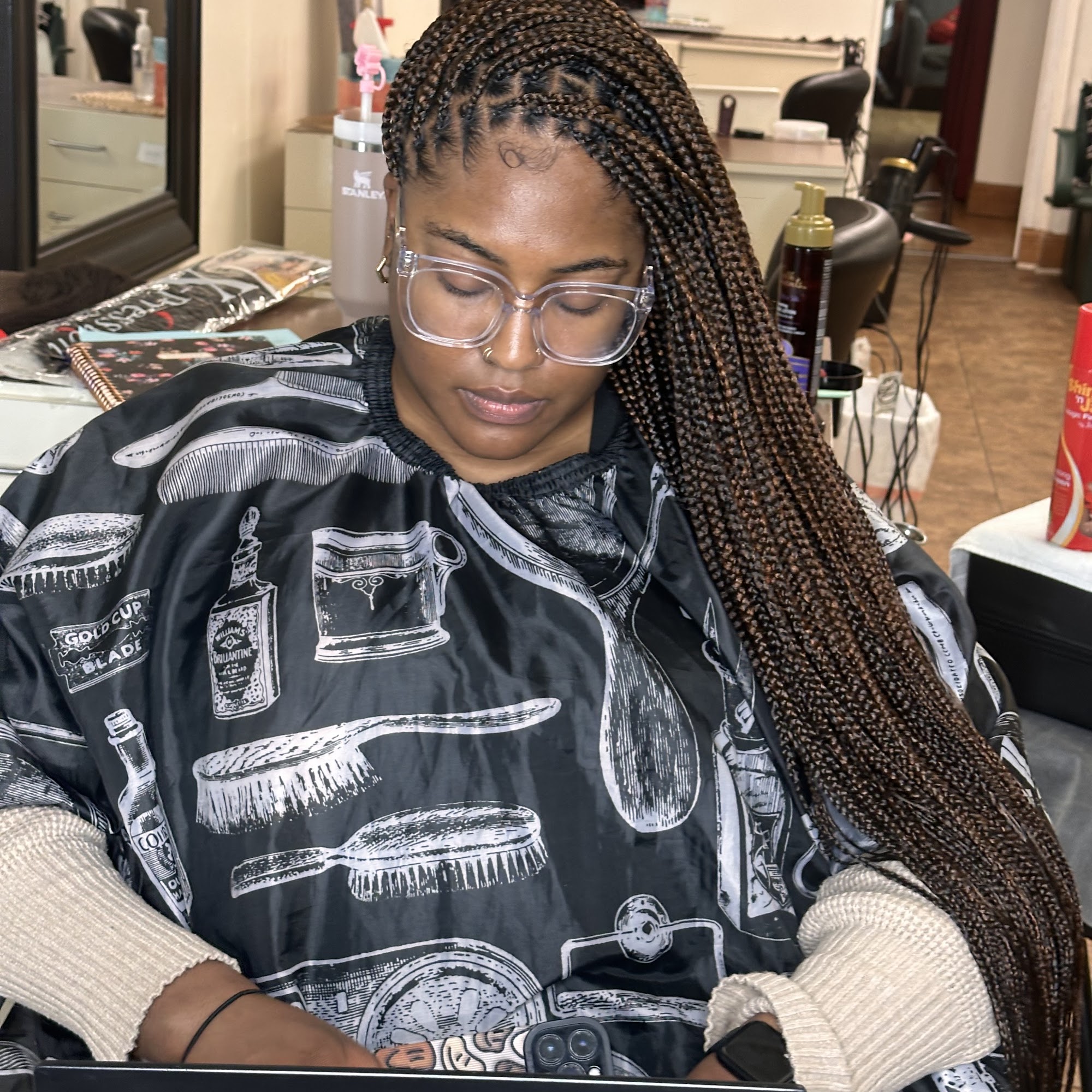 Jessy Hair braiding salon 823 S Robert St, St Paul Minnesota 55107