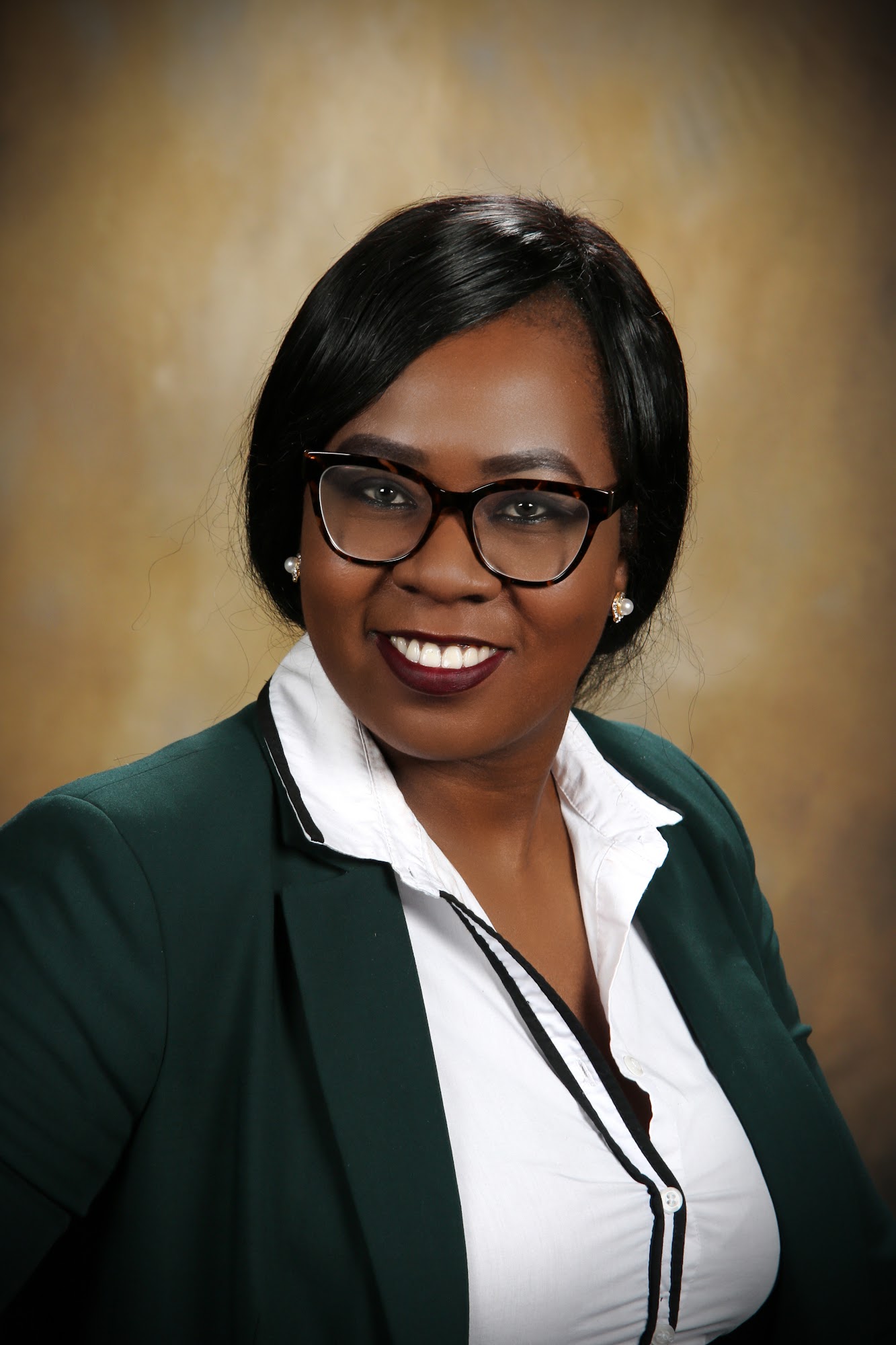 Elizabeth Ong’era, MD