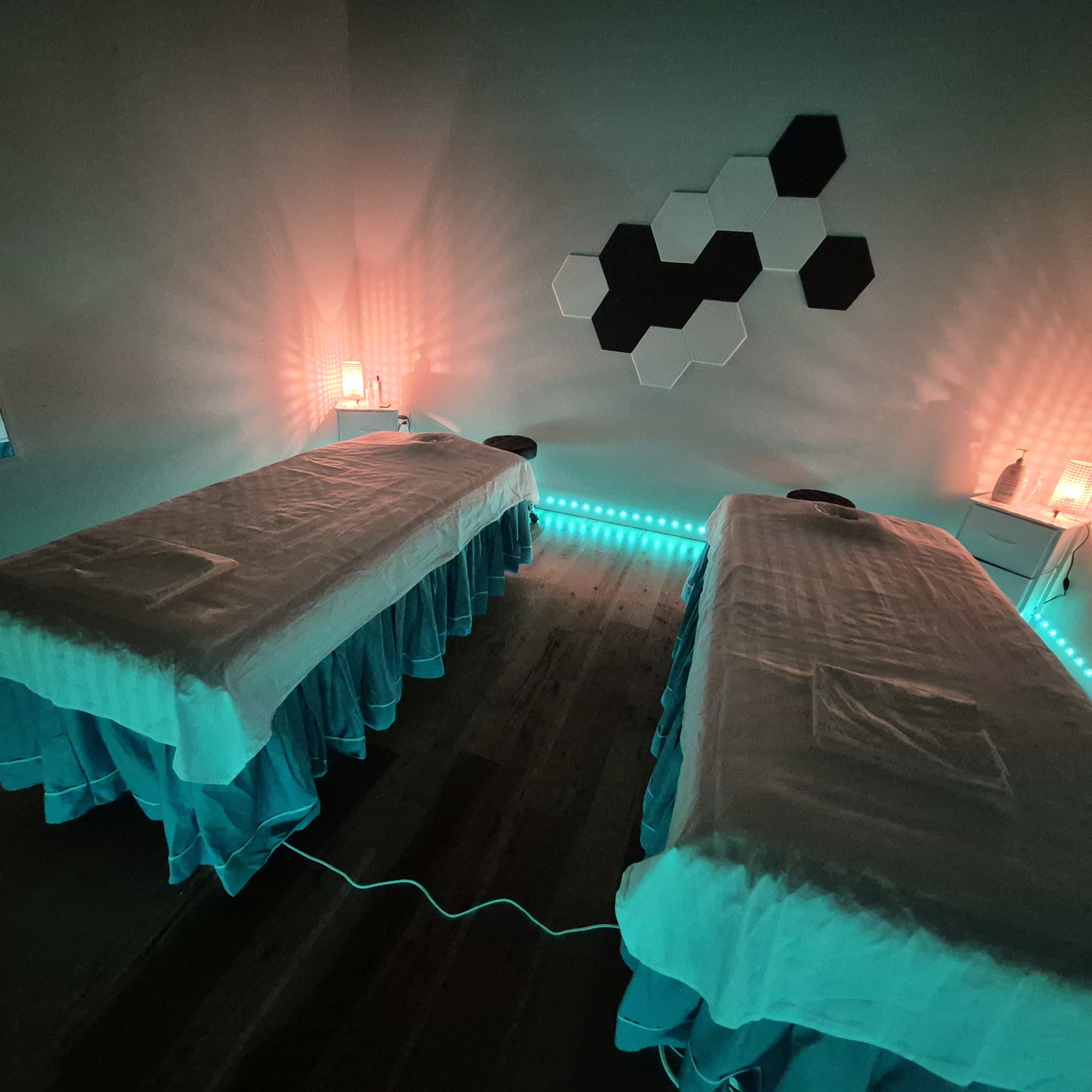 Massage Wellness & Reflexology 4907 Excelsior Blvd, St Louis Park Minnesota 55416
