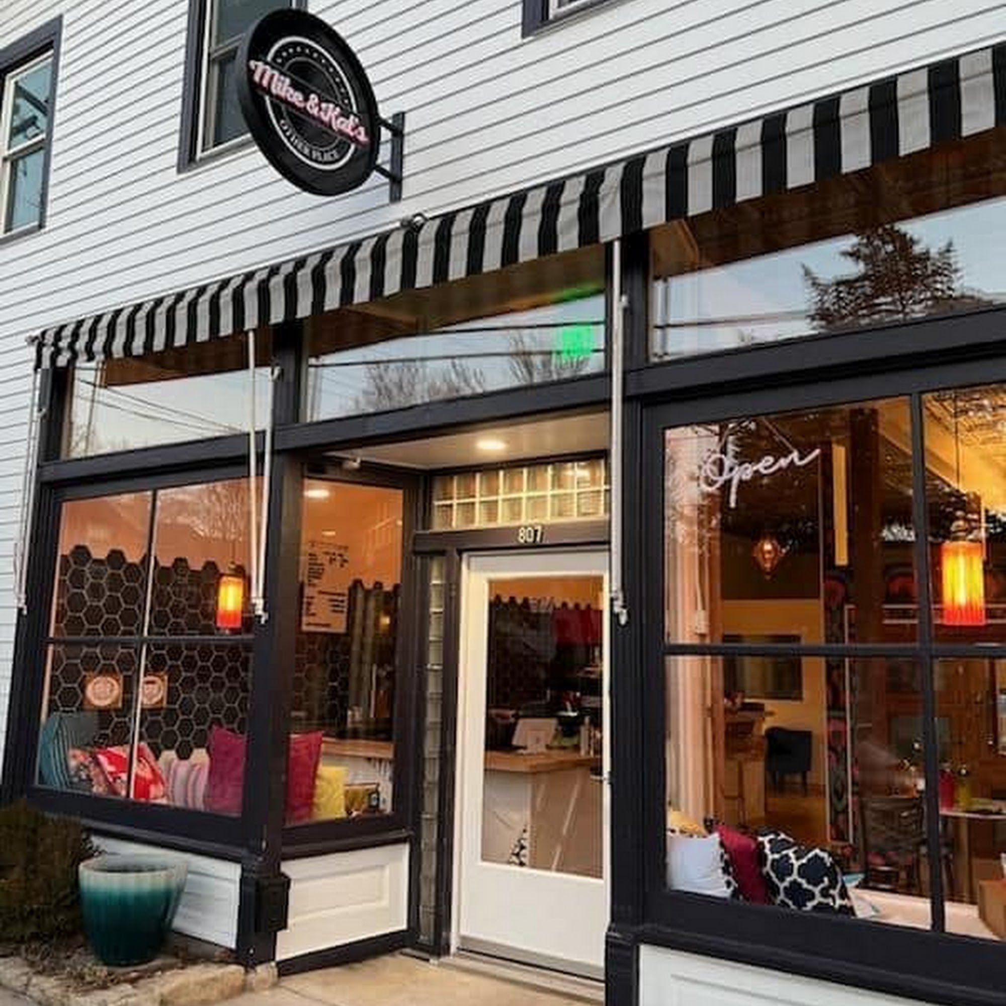 Mike & Kats Other Place Stillwater