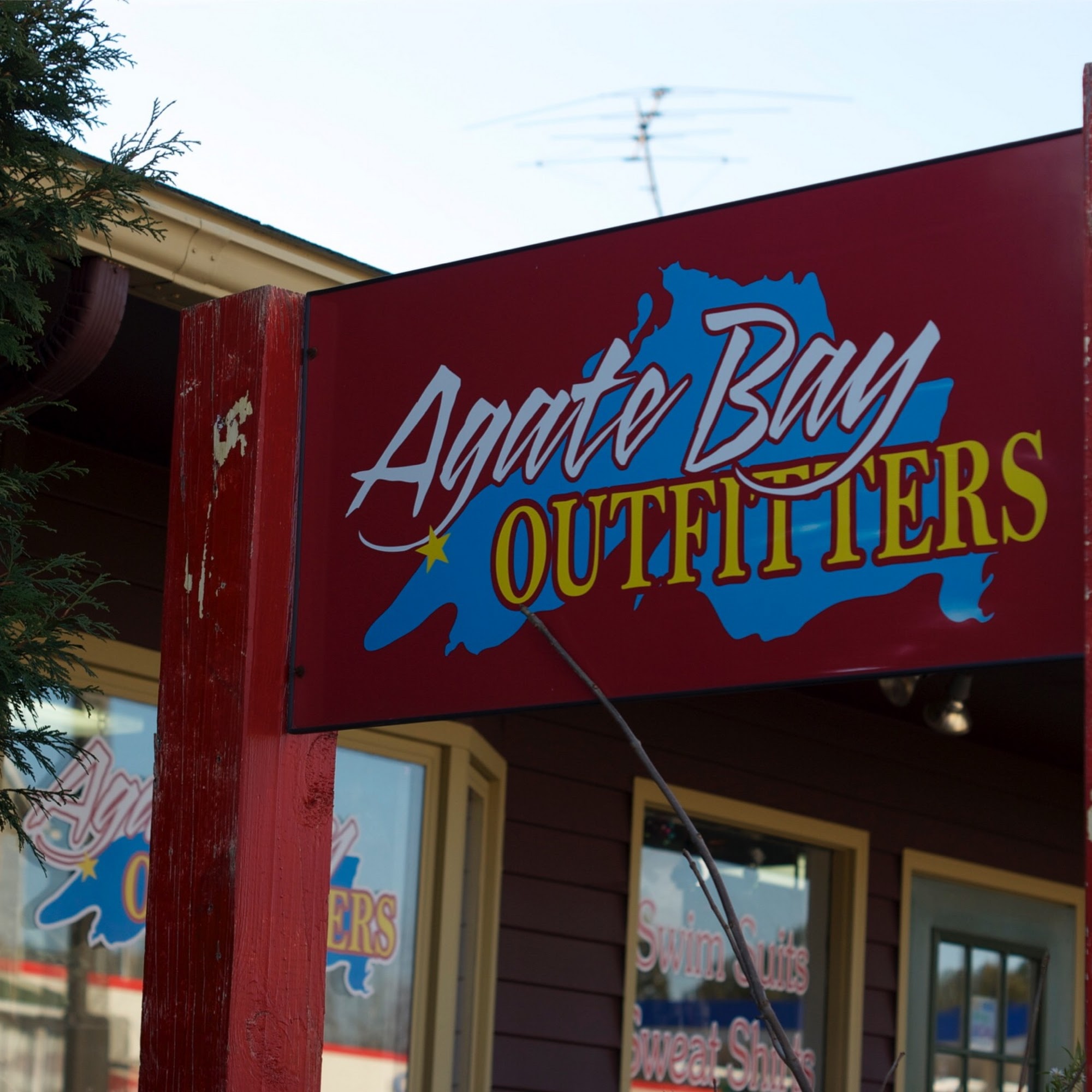 Agate Bay Outfitters LLC Two Harbors