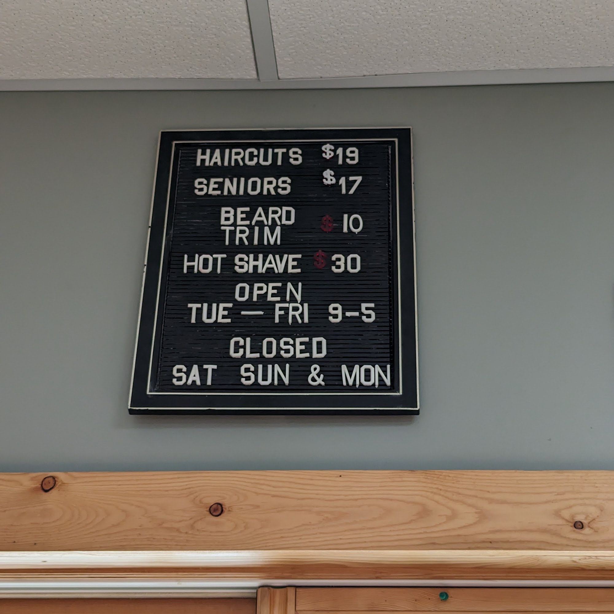 8th Street Barbers