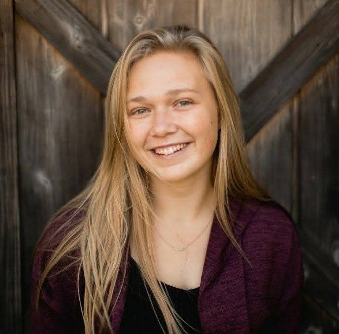 Pebbles Massage and Spa 925 3rd Ave, Windom Minnesota 56101