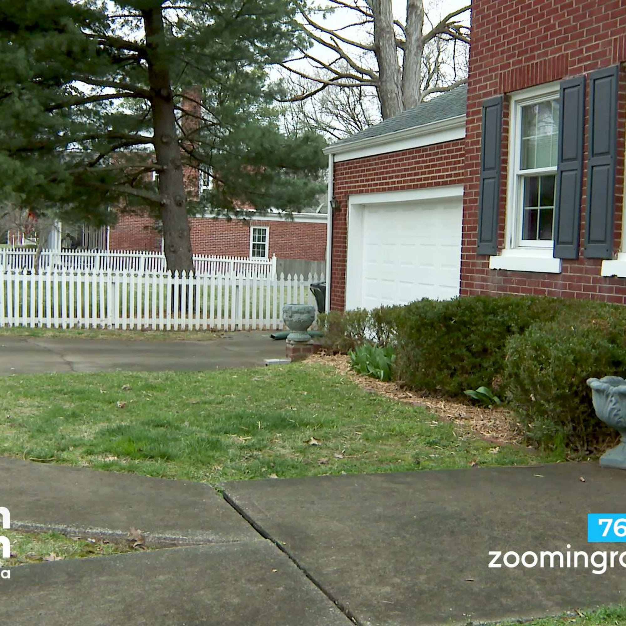 Zoomin Groomin Woodbury