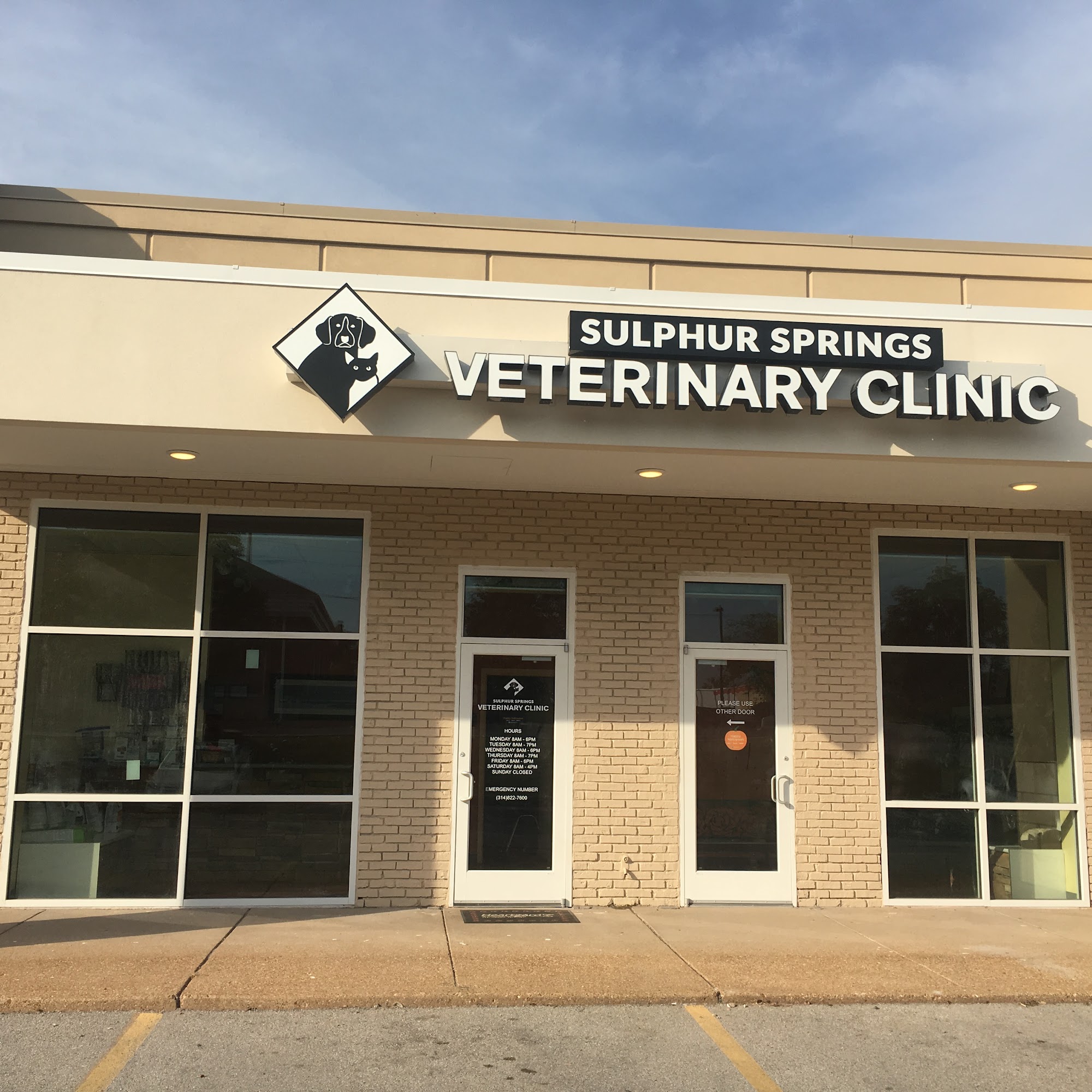 Sulphur Springs Veterinary Clinic LLC Ballwin
