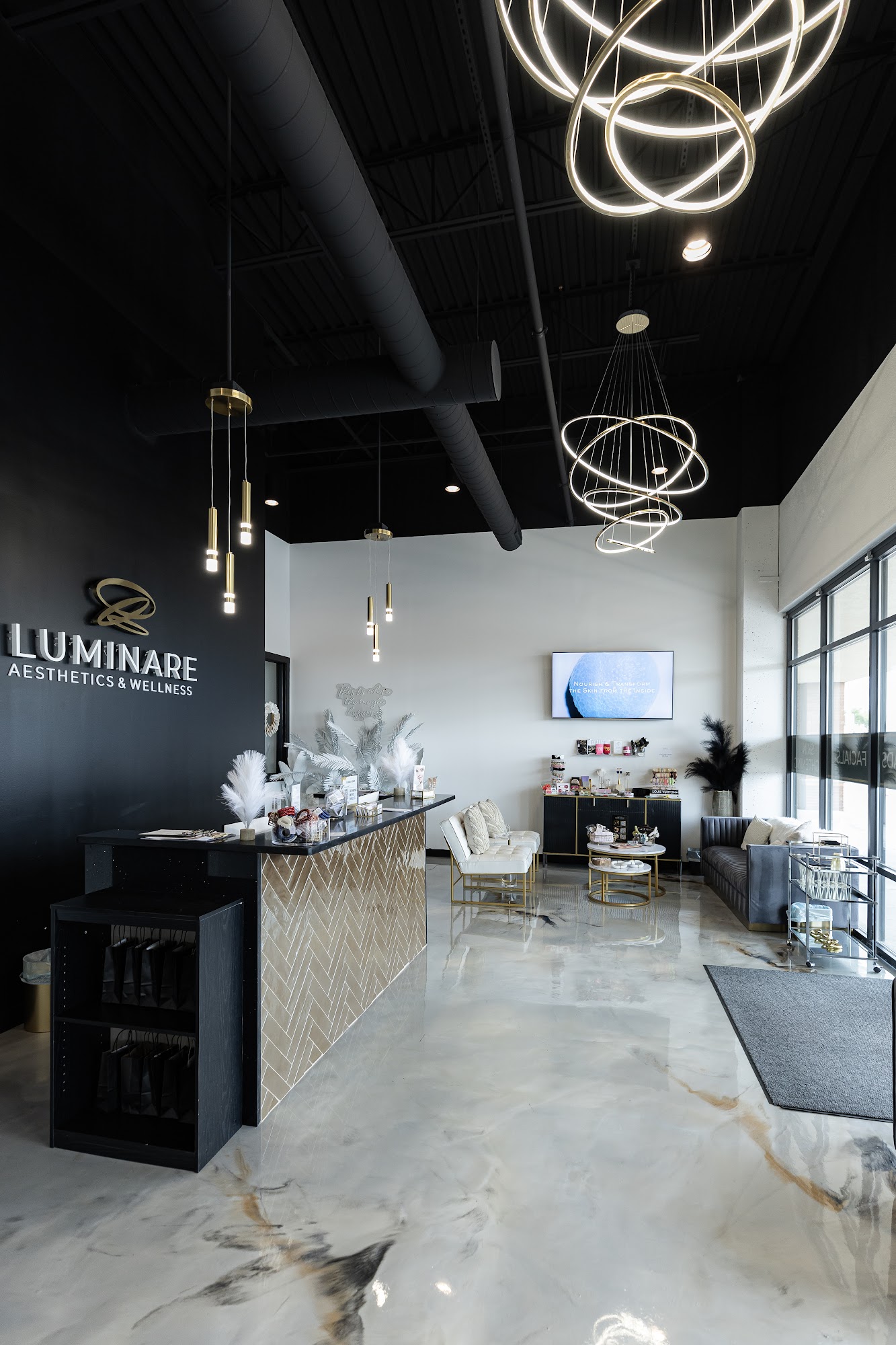 Luminare Aesthetics & Wellness, LLC 1249 MO-7, Blue Springs Missouri 64014