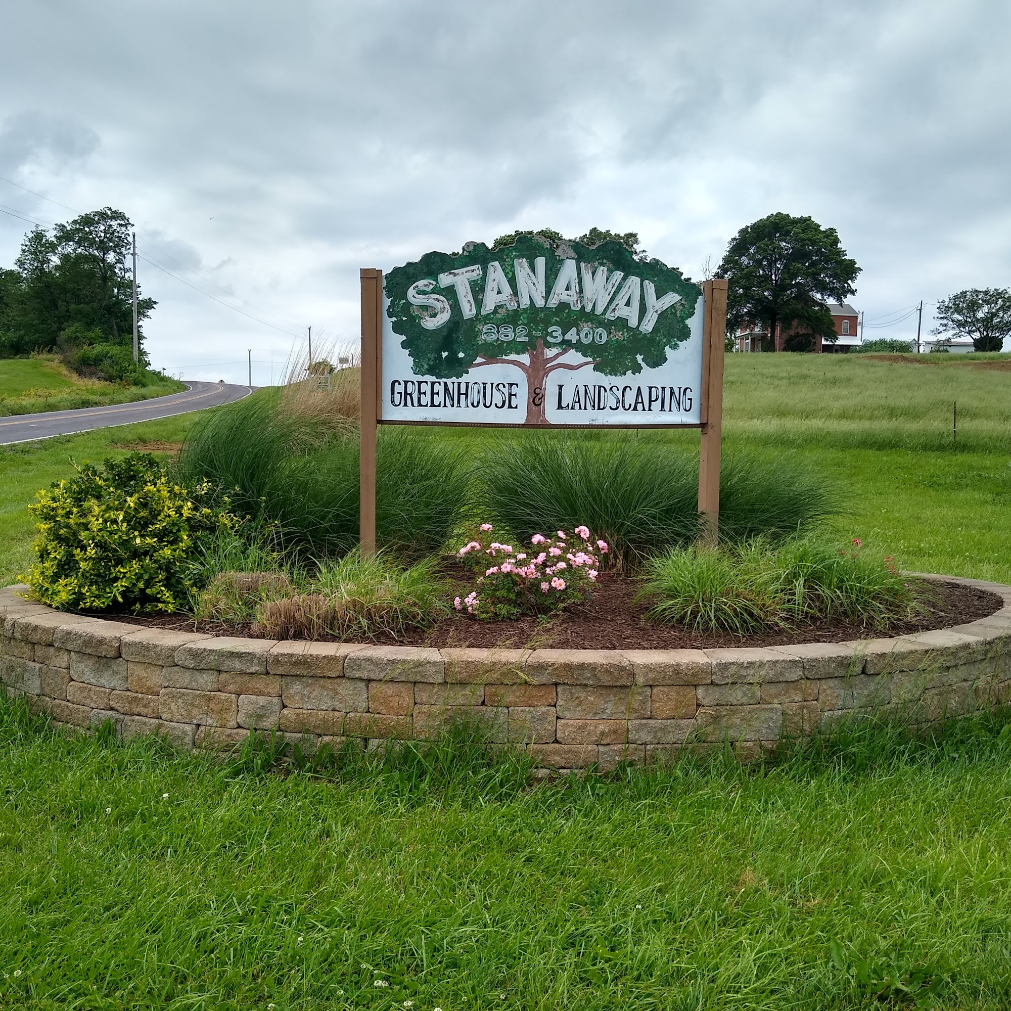 Stanaway Greenhouse & Landscaping Supply