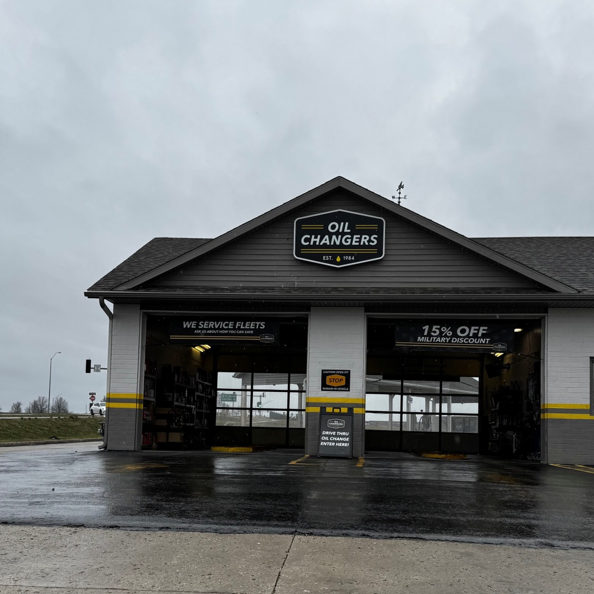 Oil Changers & Car Wash