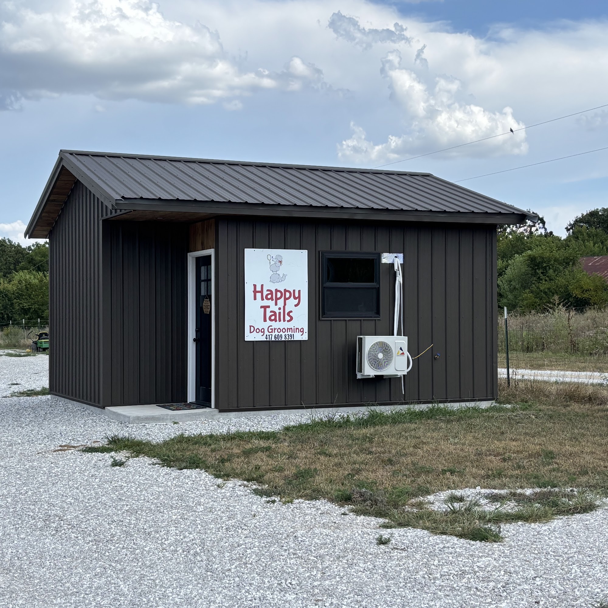 Happy Tails Dog Grooming Carthage