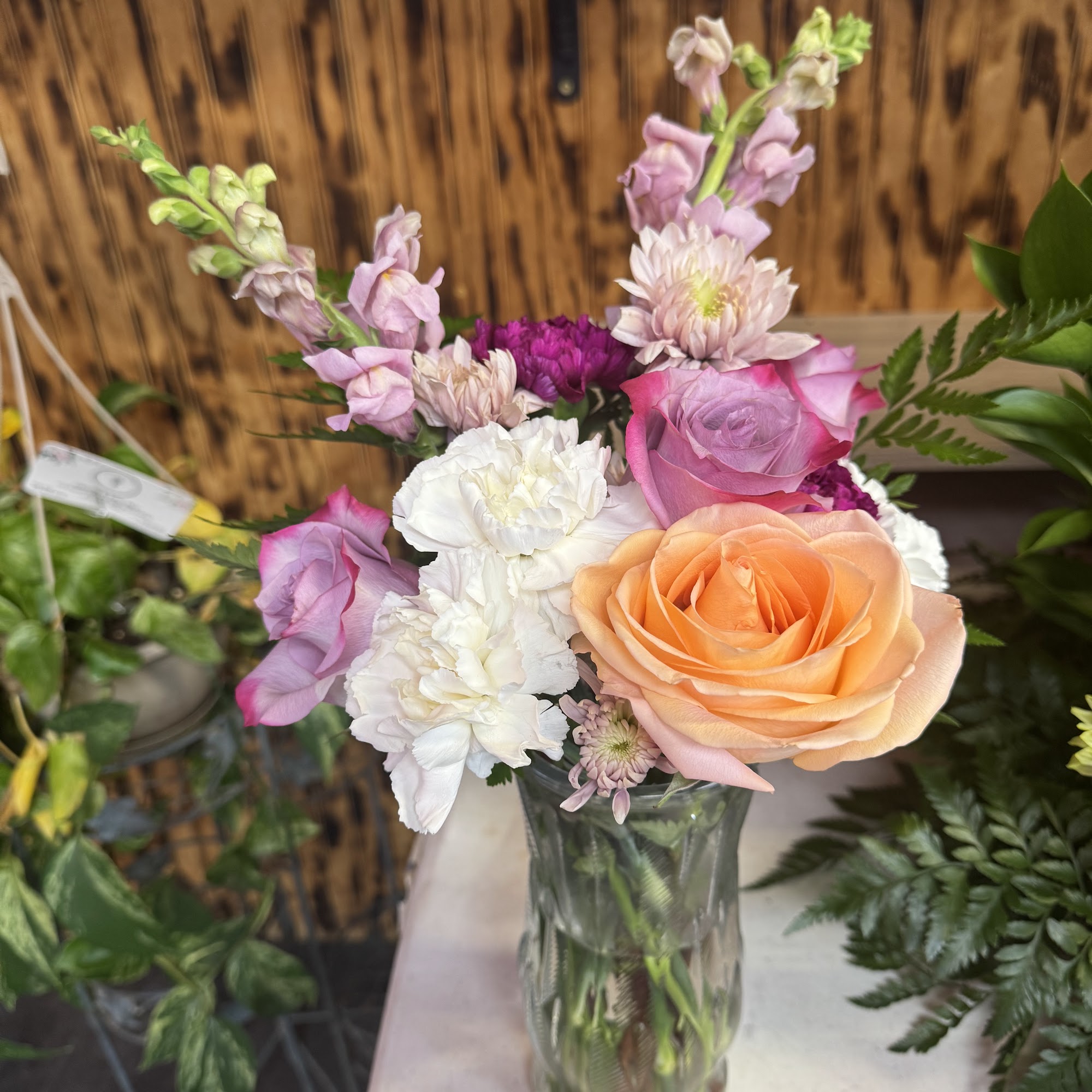Midwest Floral 419 S Main St, Carthage Missouri 64836