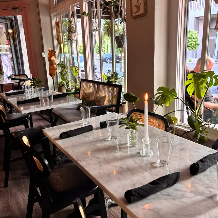 Photo credit: opentable