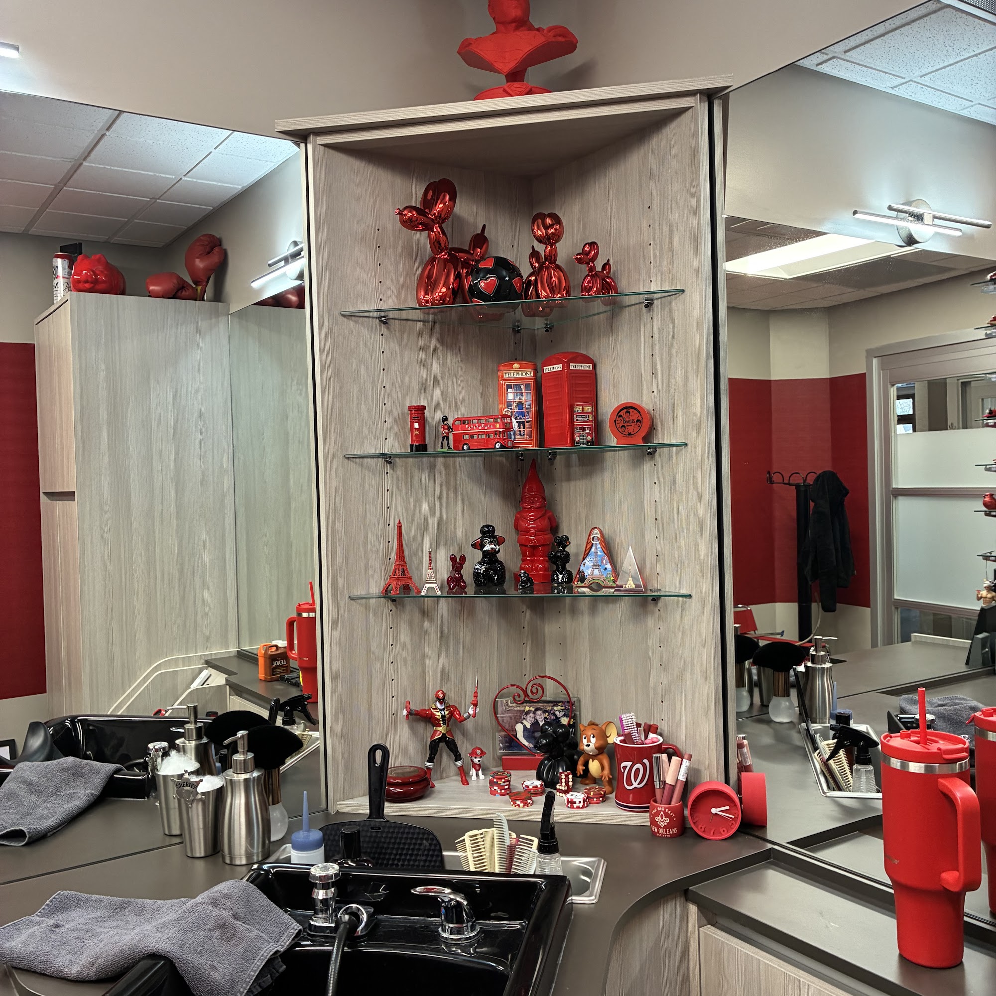 Reds Barber Salon