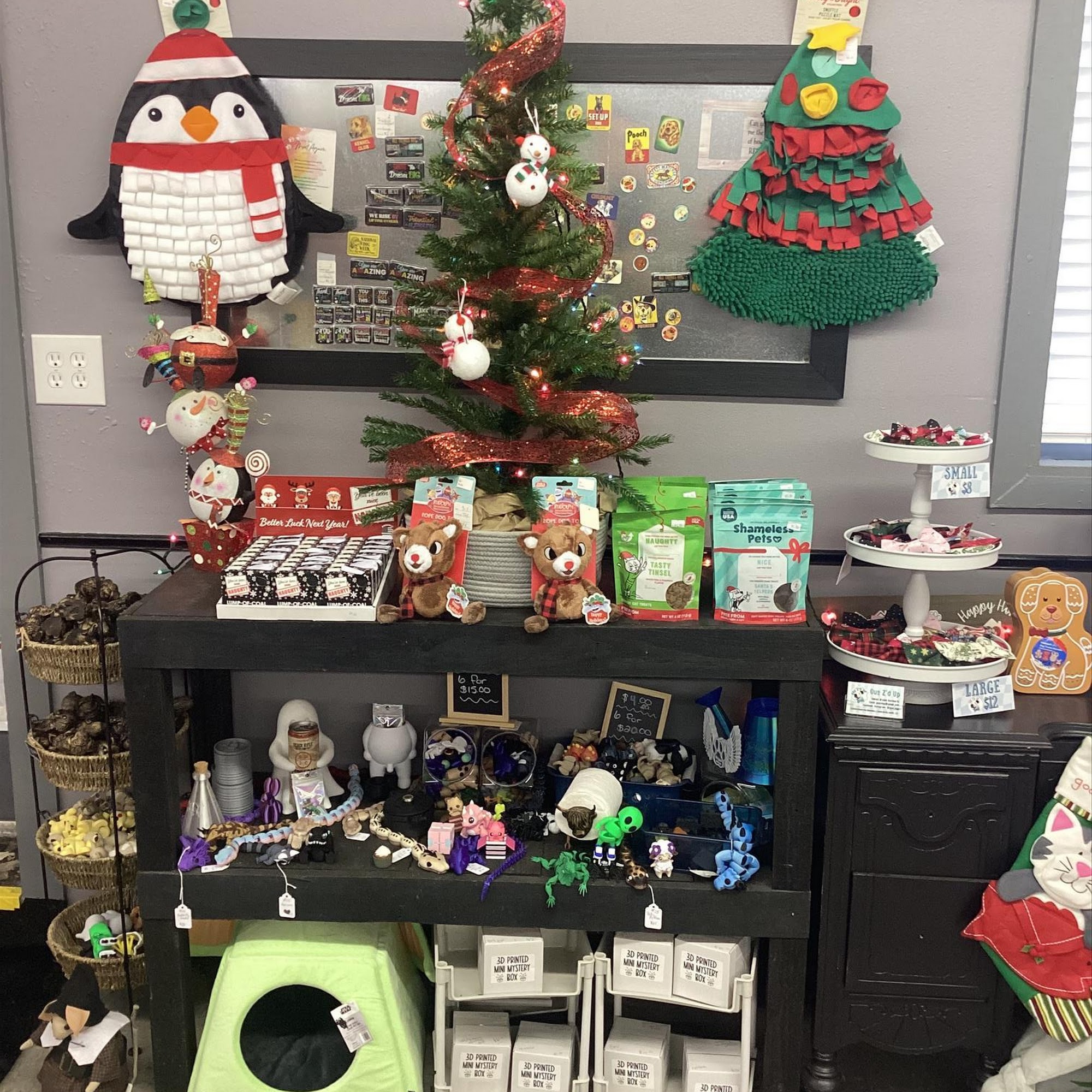 Tink’s Barkery & Pawtique De Soto