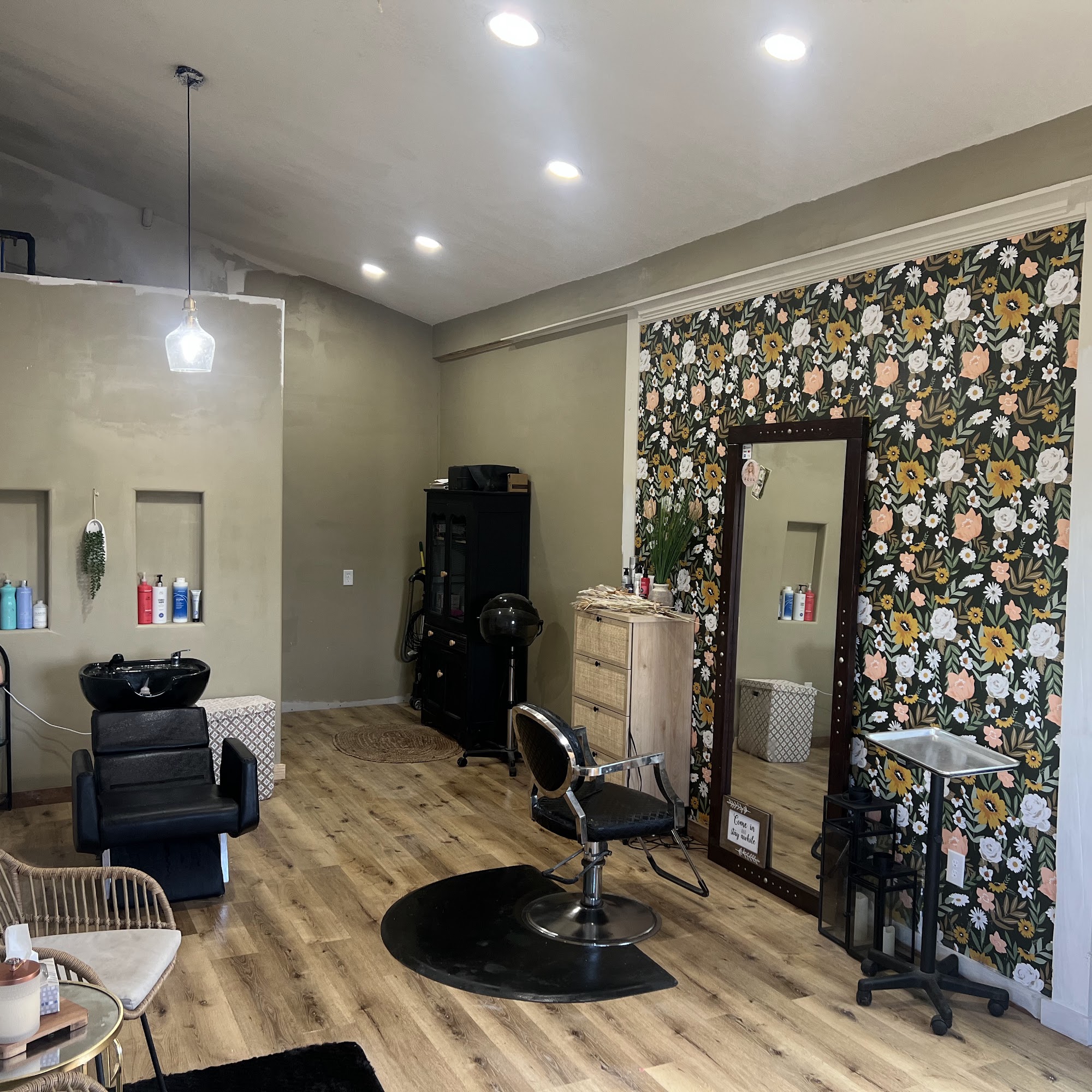 Hair By Paige (Turning Heads Salon)