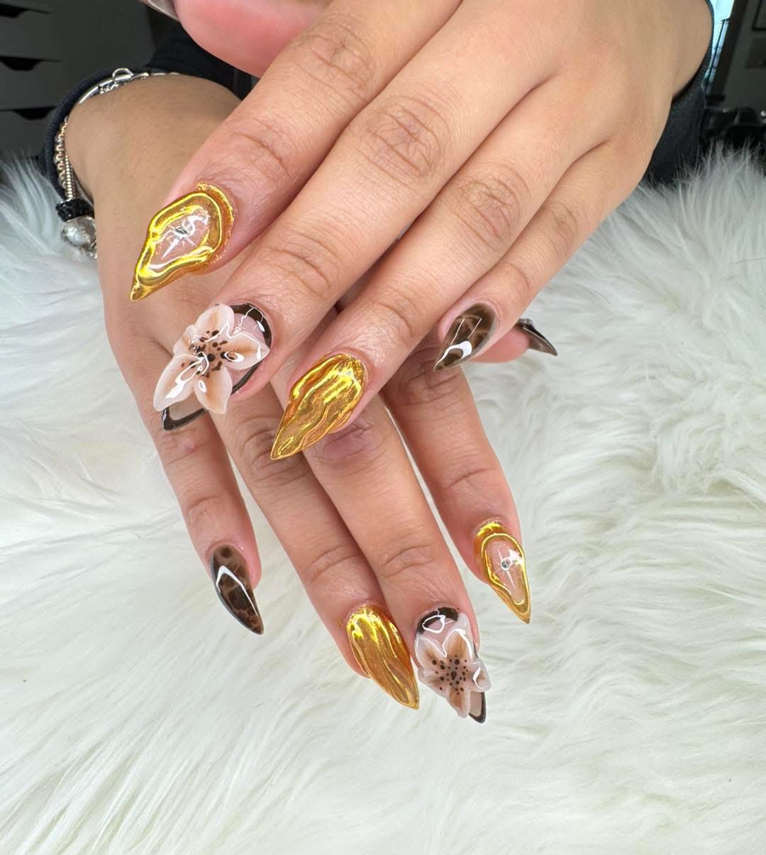 Hairapeutic, LLC 307 E Karsch Blvd Suite A, Farmington Missouri 63640