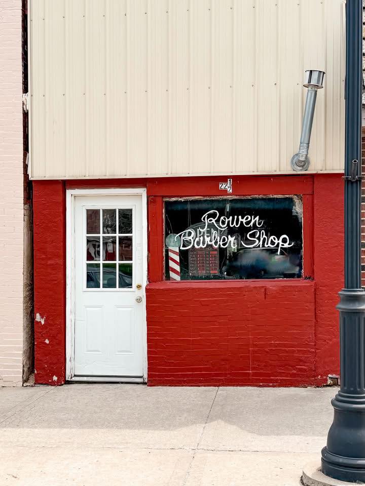 Rowen Barber Shop 22 1/2 W 4th St, Grant City Missouri 64456