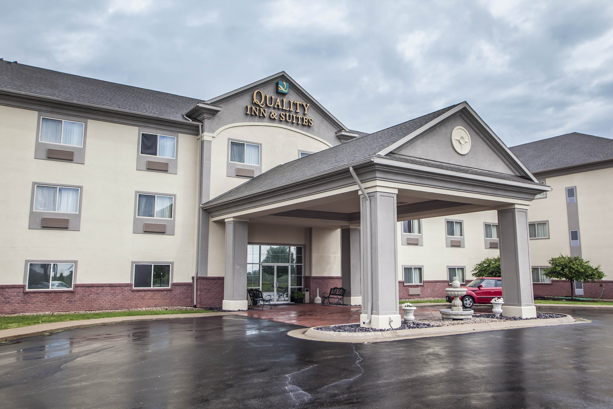 Quality Inn & Suites Menu