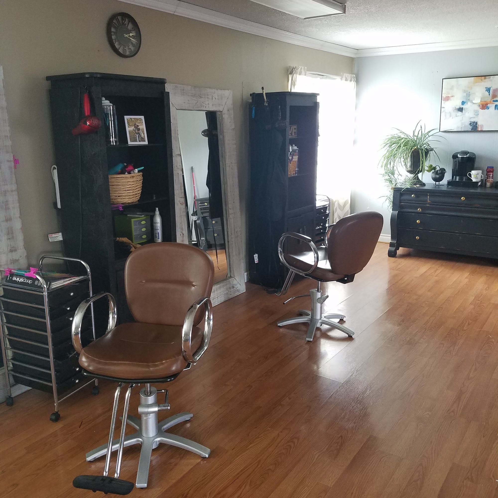 Innovations Salon 4931 #D, 1003070001003008002, Bus 50 W, Jefferson City Missouri 65109
