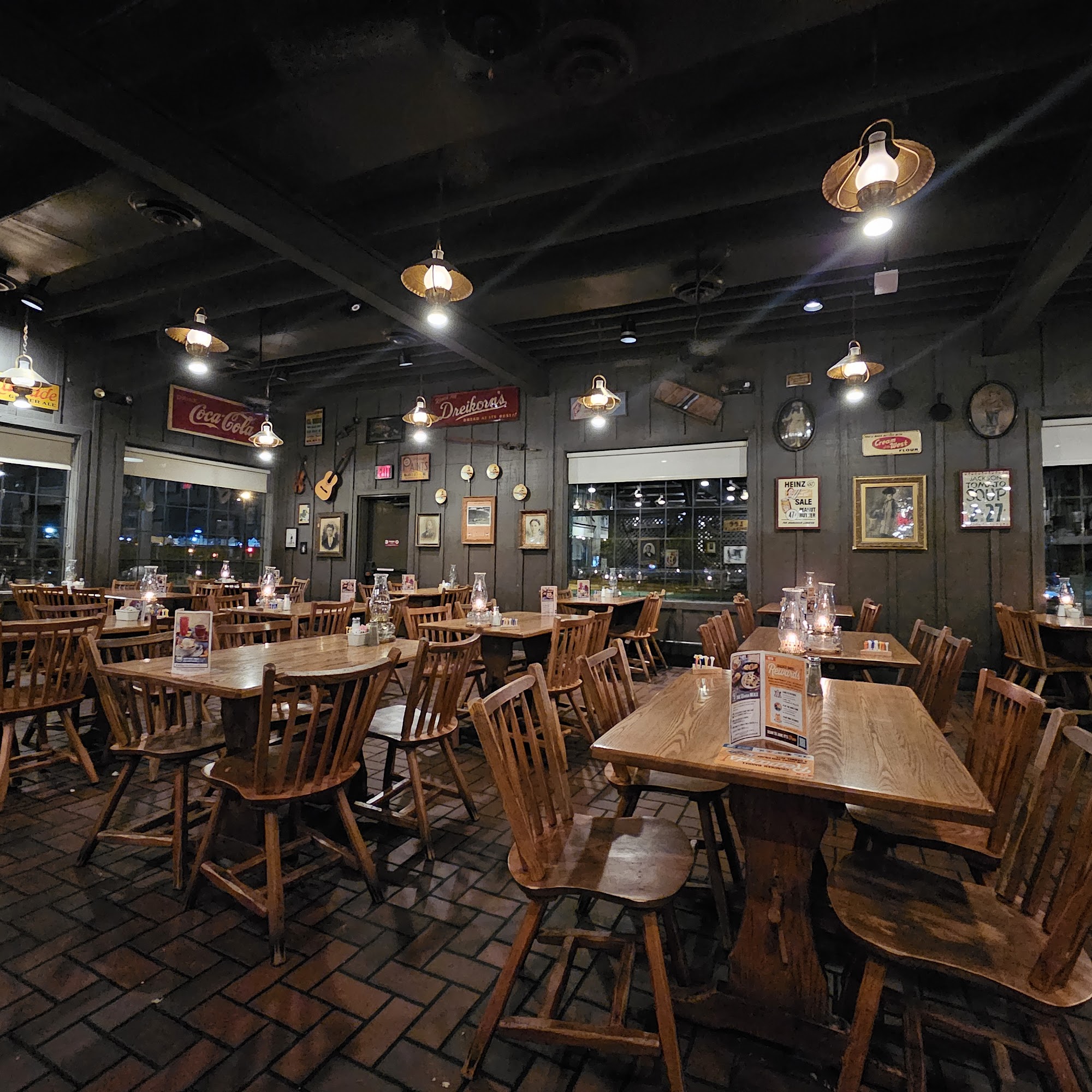 Cracker Barrel Old Country Store Joplin