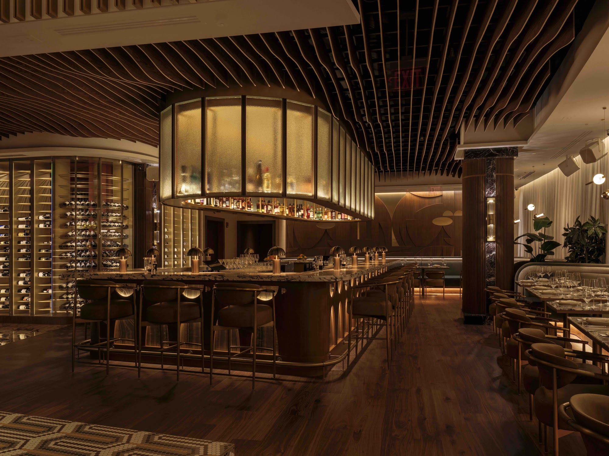 1587 Prime Loews Kansas City Hotel, 1515 Wyandotte St, Kansas City