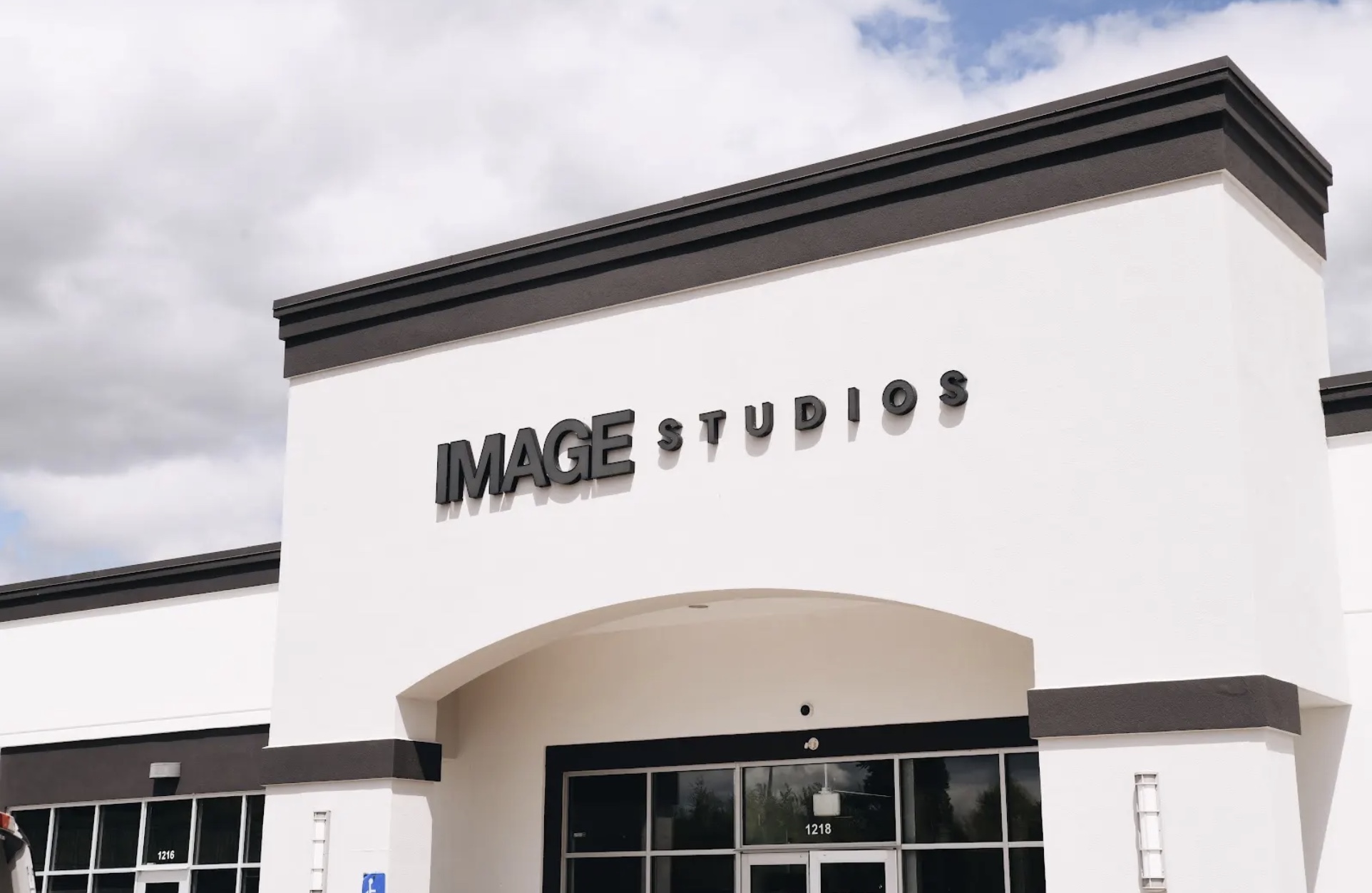 IMAGE Studios Stateline- Kansas City 1218 W 136th St, Kansas City Missouri 64145