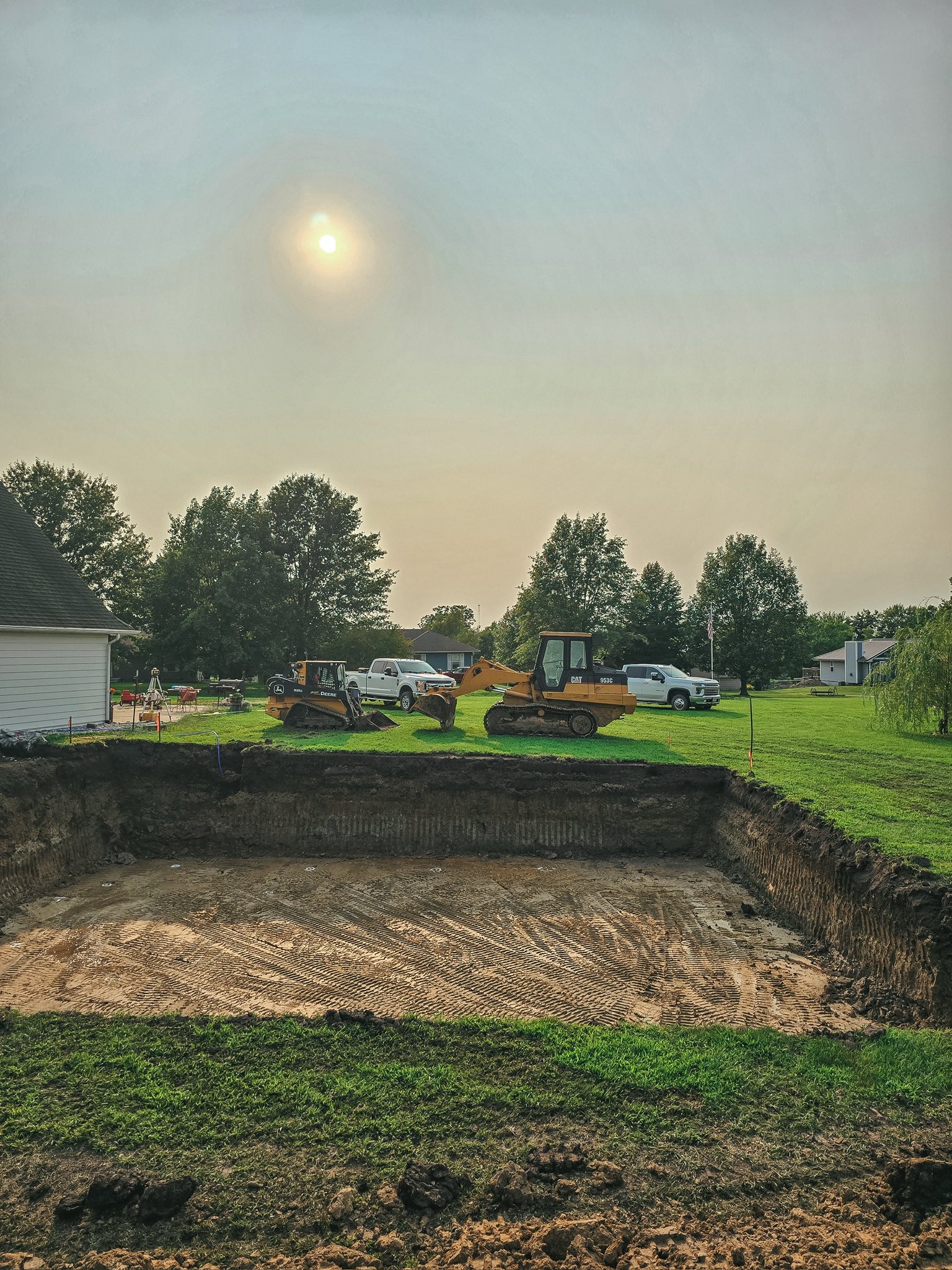 TLR Excavating LLC