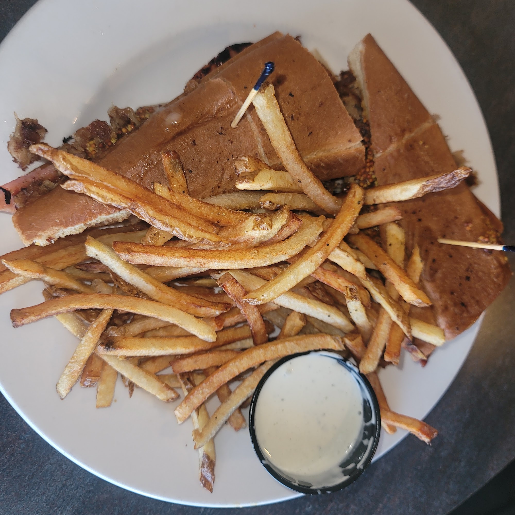 Konrads Kitchen and Tap House Lee's Summit
