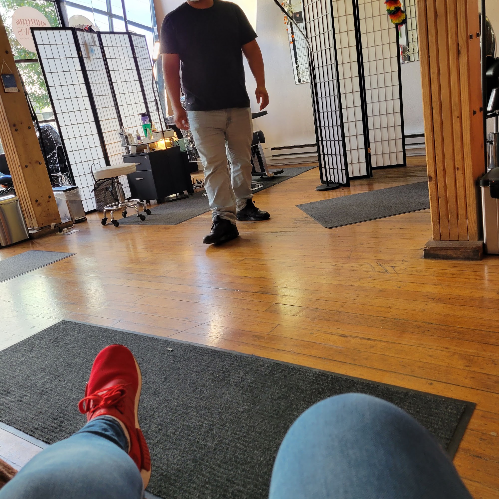 Brow Threading $14 Eyebrow Tinitng