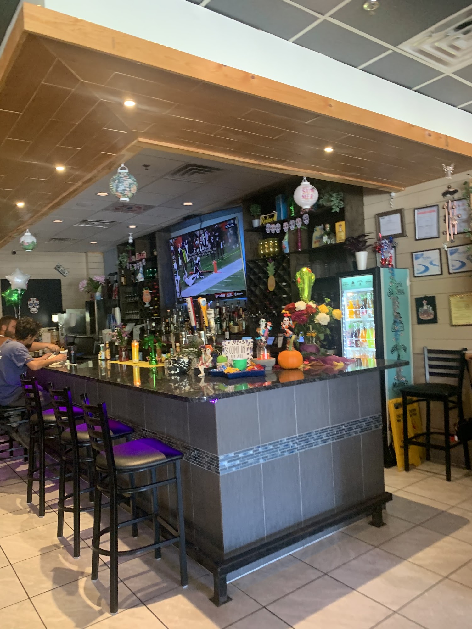 Cowbron Mexican Restaurant Maplewood