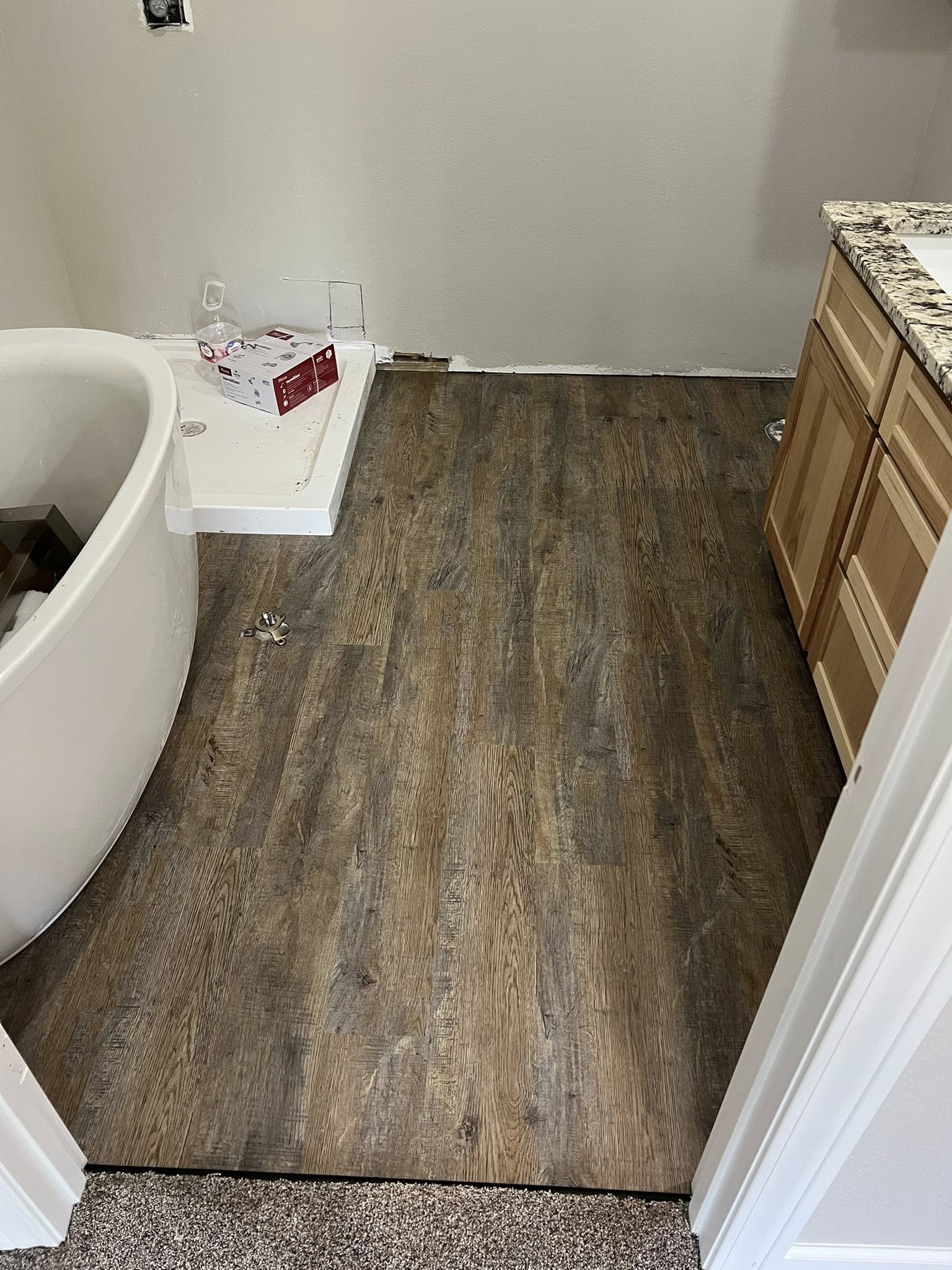 Marshall Flooring 1360 S Odell Ave, Marshall Missouri 65340