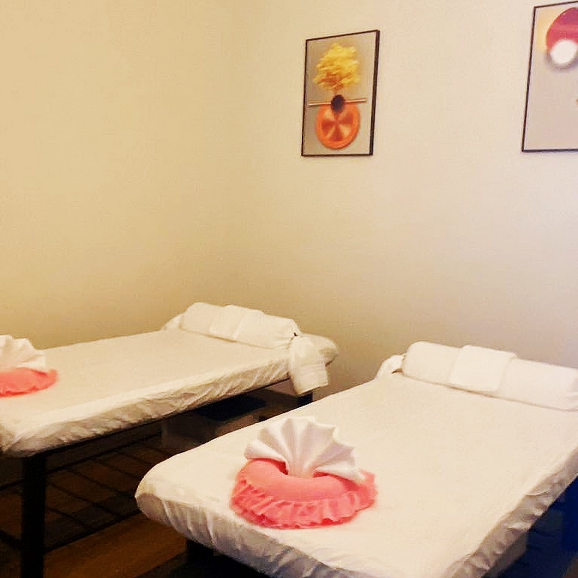Dorsett Foot & Body Spa 11705 Dorsett Rd Suite 207, Maryland Heights Missouri 63043