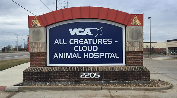 VCA All Creatures - Cloud Animal Hospital O'Fallon