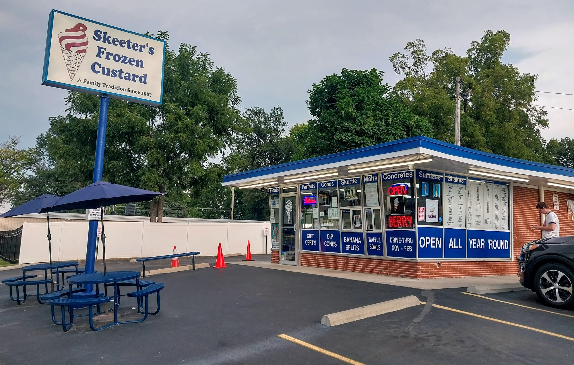 Skeeters Frozen Custard Overland