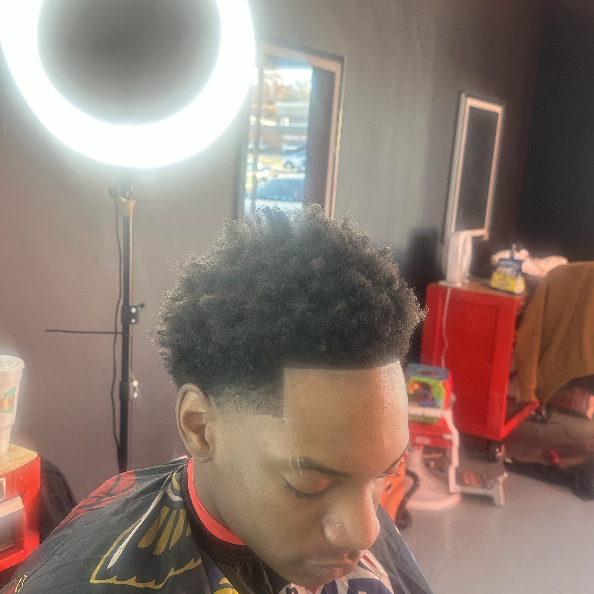 Xclusive Grooming Lounge