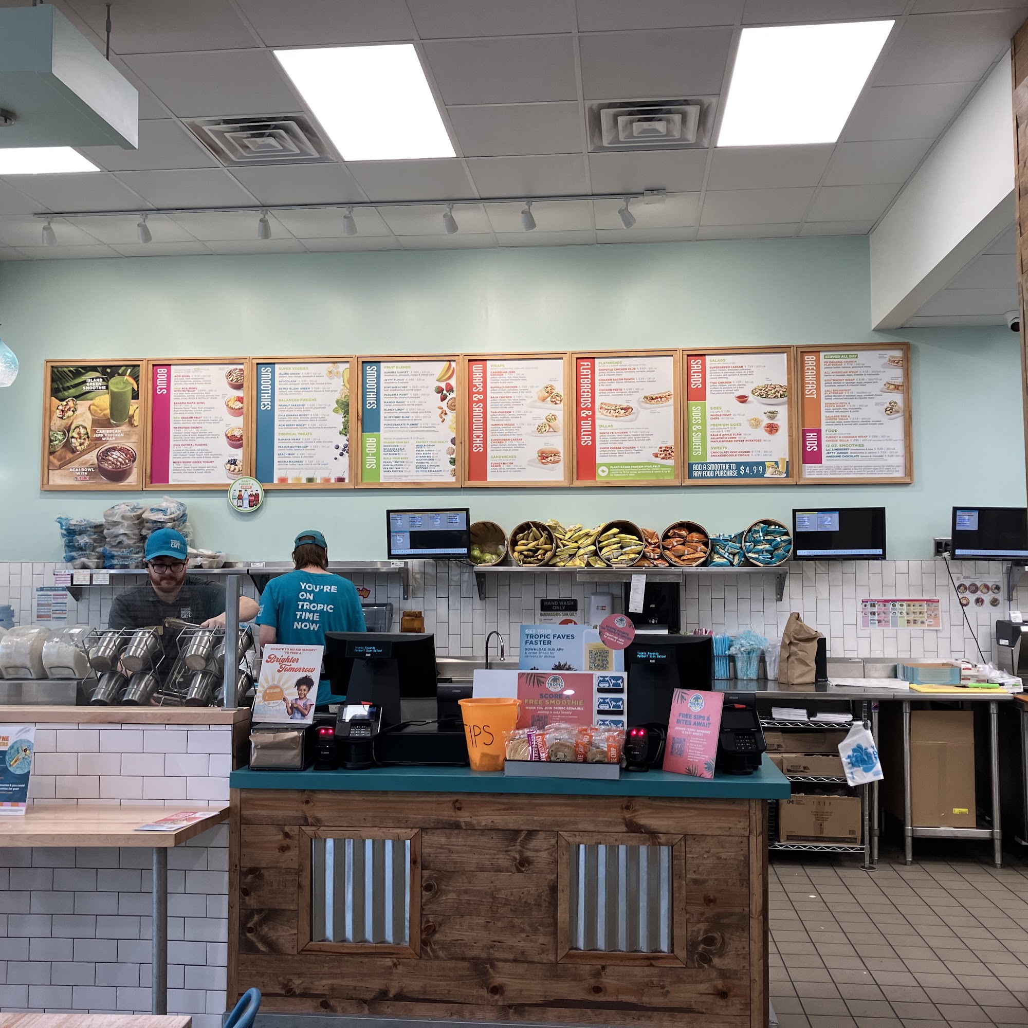 Tropical Smoothie Cafe