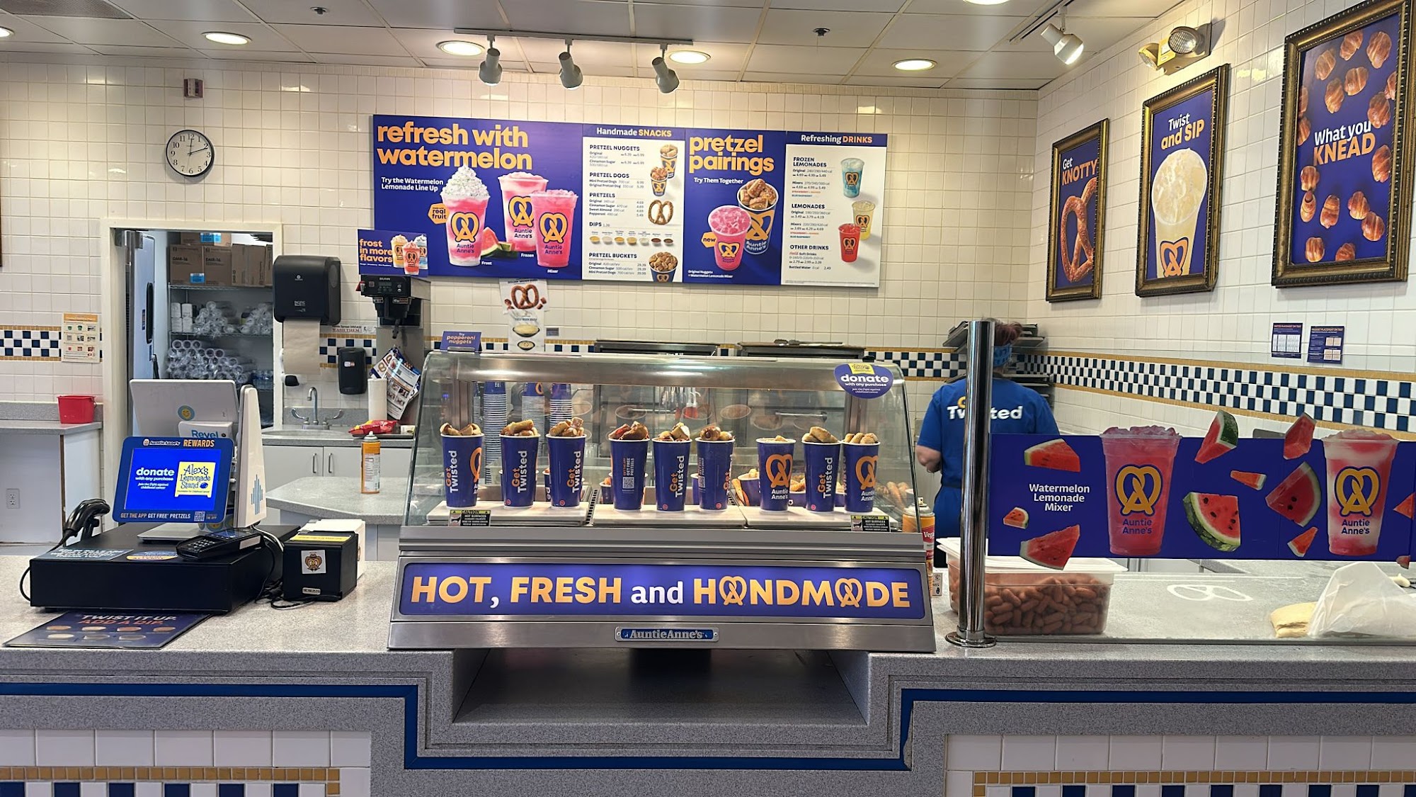 Auntie Anne's Menu