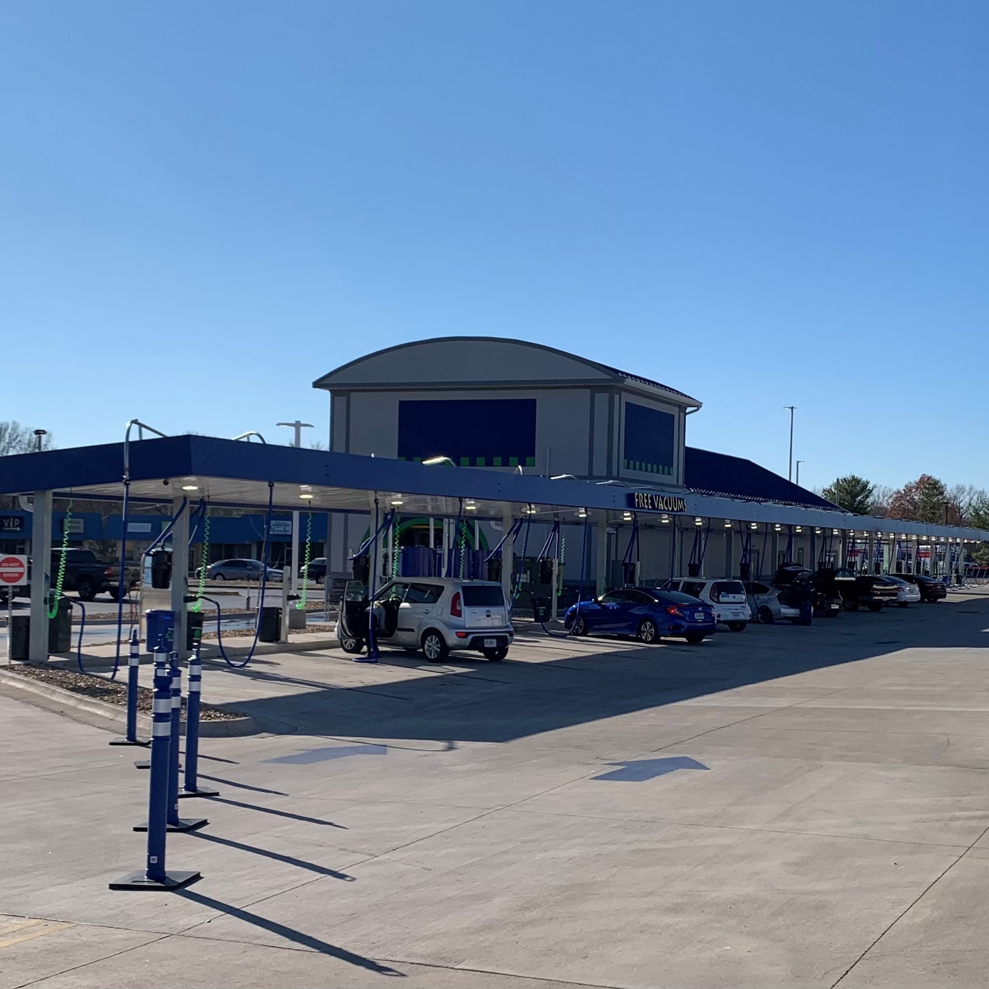 Blue Iguana Car Wash Springfield