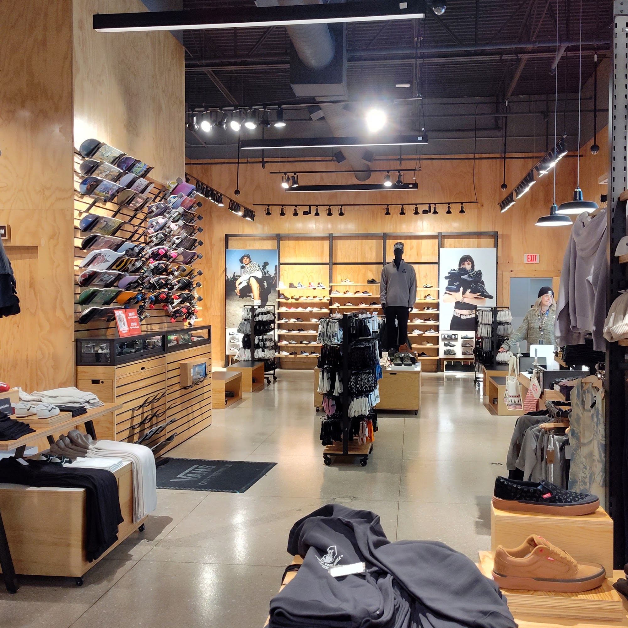 Vans Springfield