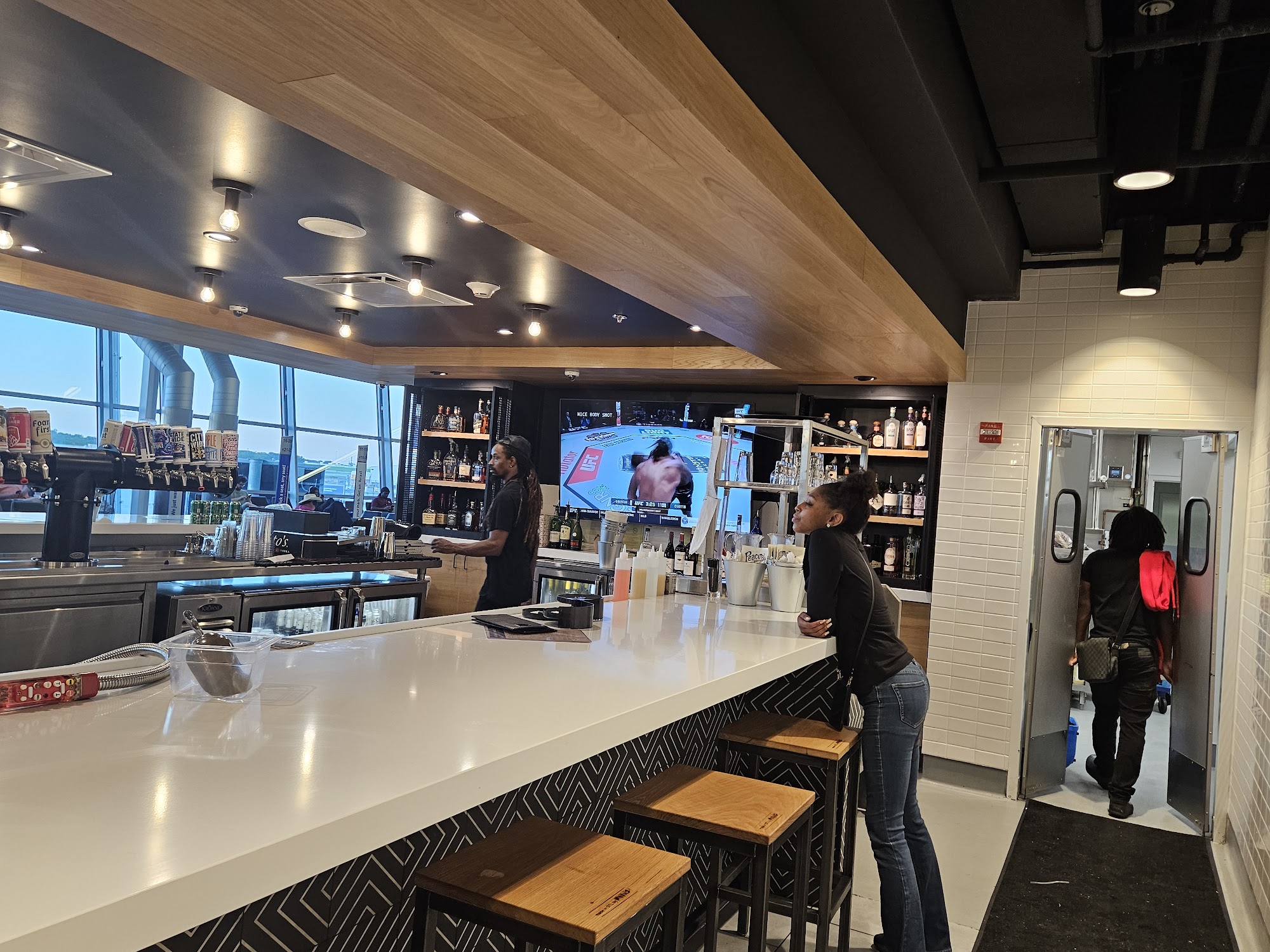 Peacemaker Lobster & Crab