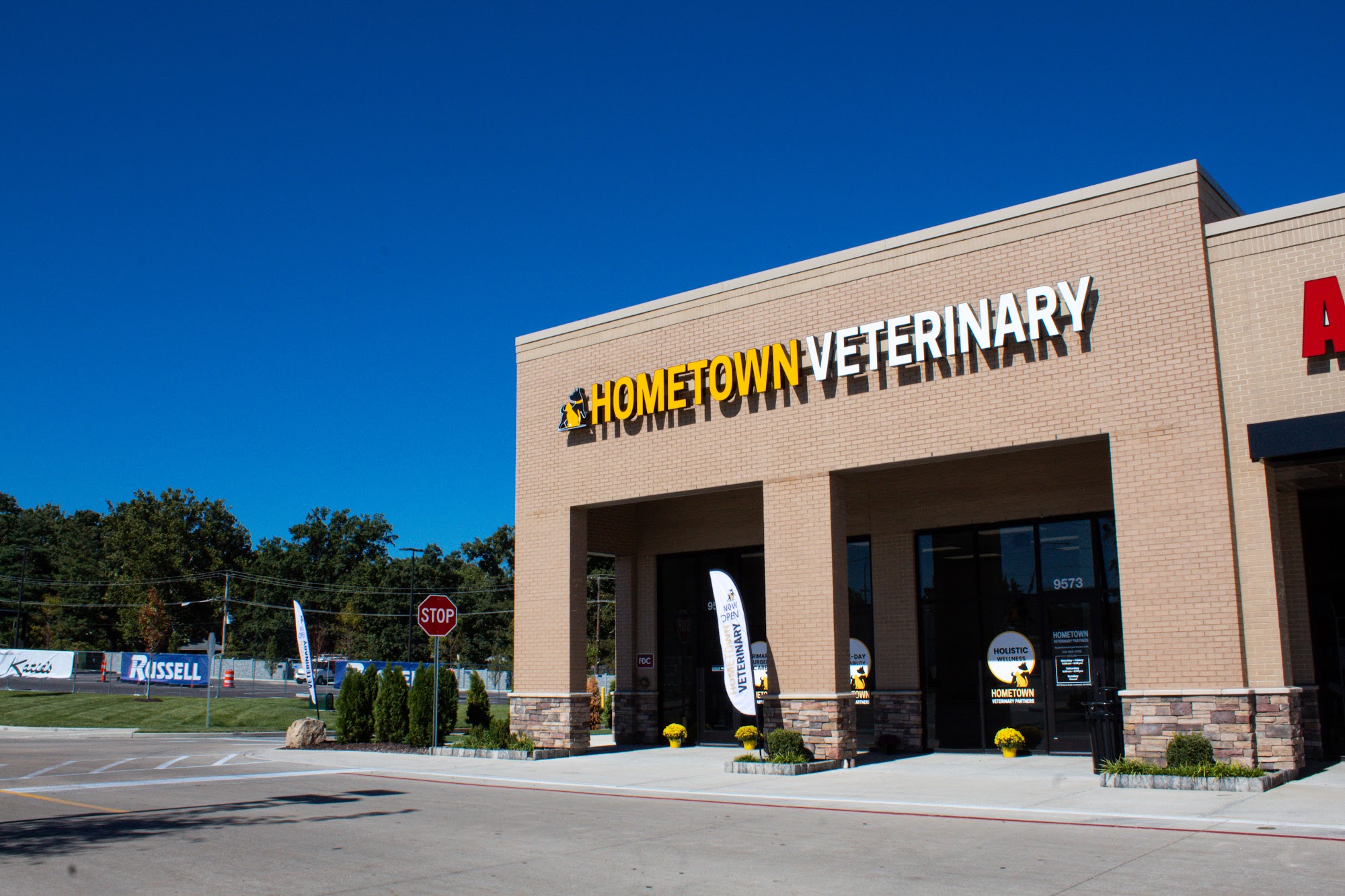 Hometown Veterinary Partners Crestwood 9575 Watson Rd, St. Louis Missouri 63126