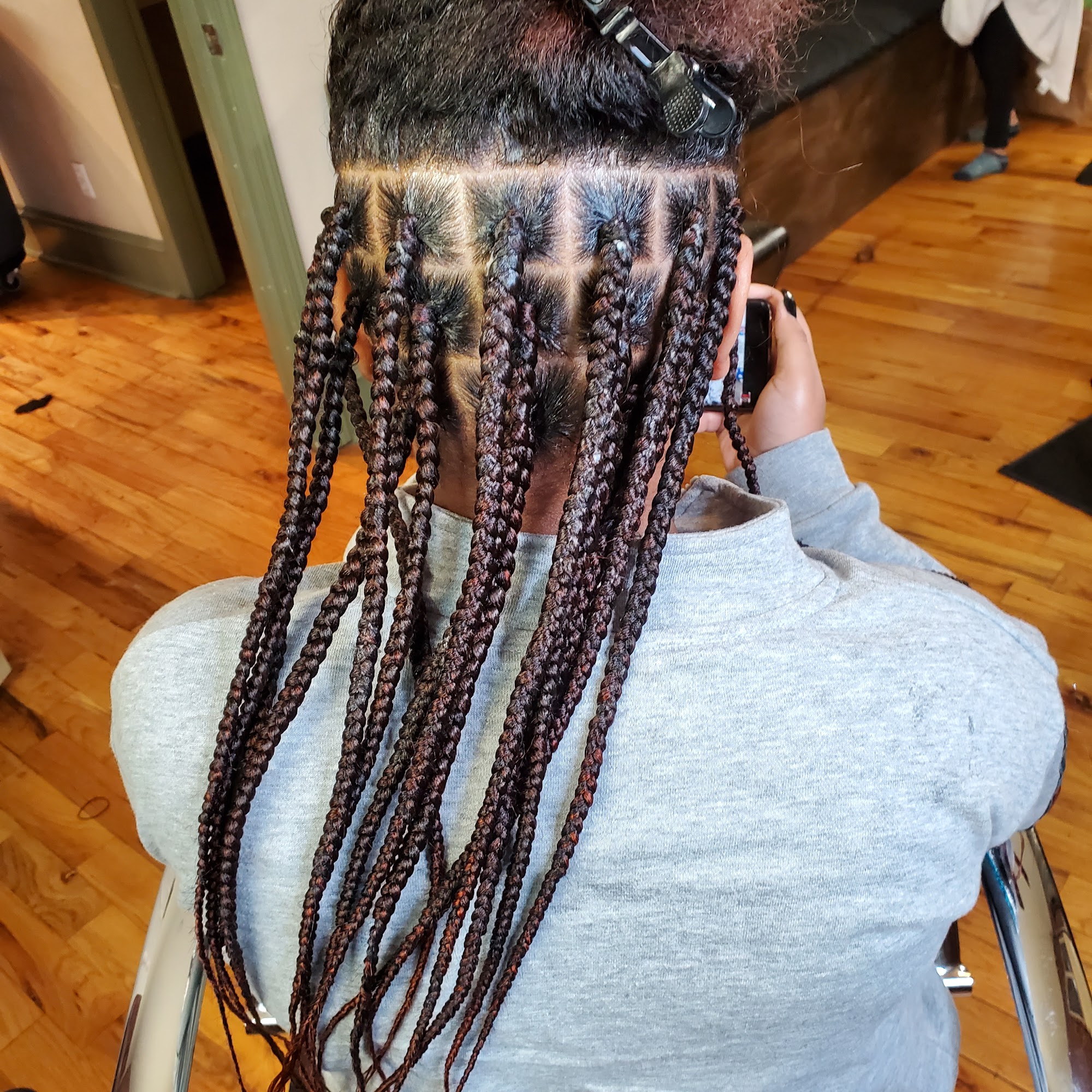 CEO Signature Salon 2752 Chippewa St, St. Louis Missouri 63118